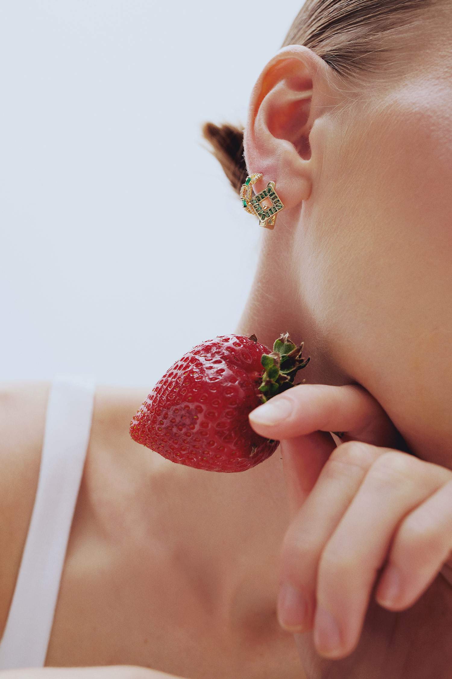 Reis x DeFacto 14 Ayar Altın Kaplama Mosaic Green Kadın 2'li Zümrüt Yeşili Taşlı Gold Küpe