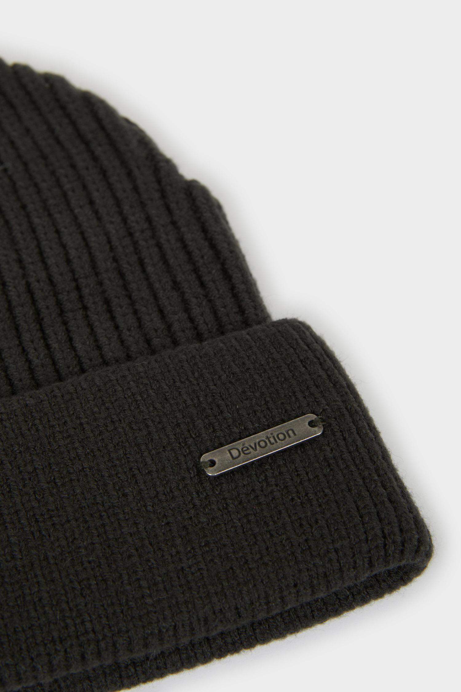 Man Knit Beanie