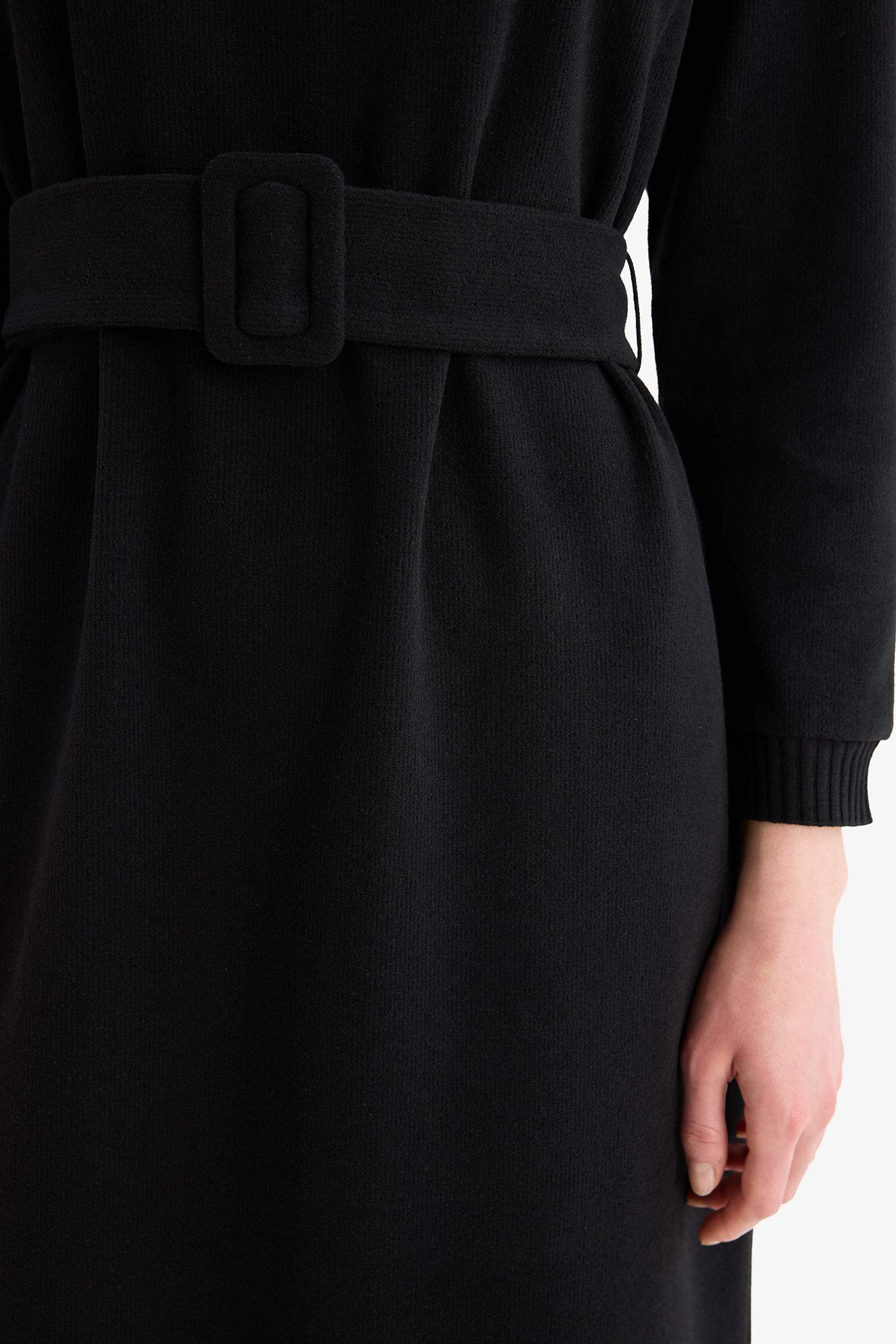 Bisiklet Yaka Basic Düz Selanik Kumaş Uzun Kollu Midi Elbise