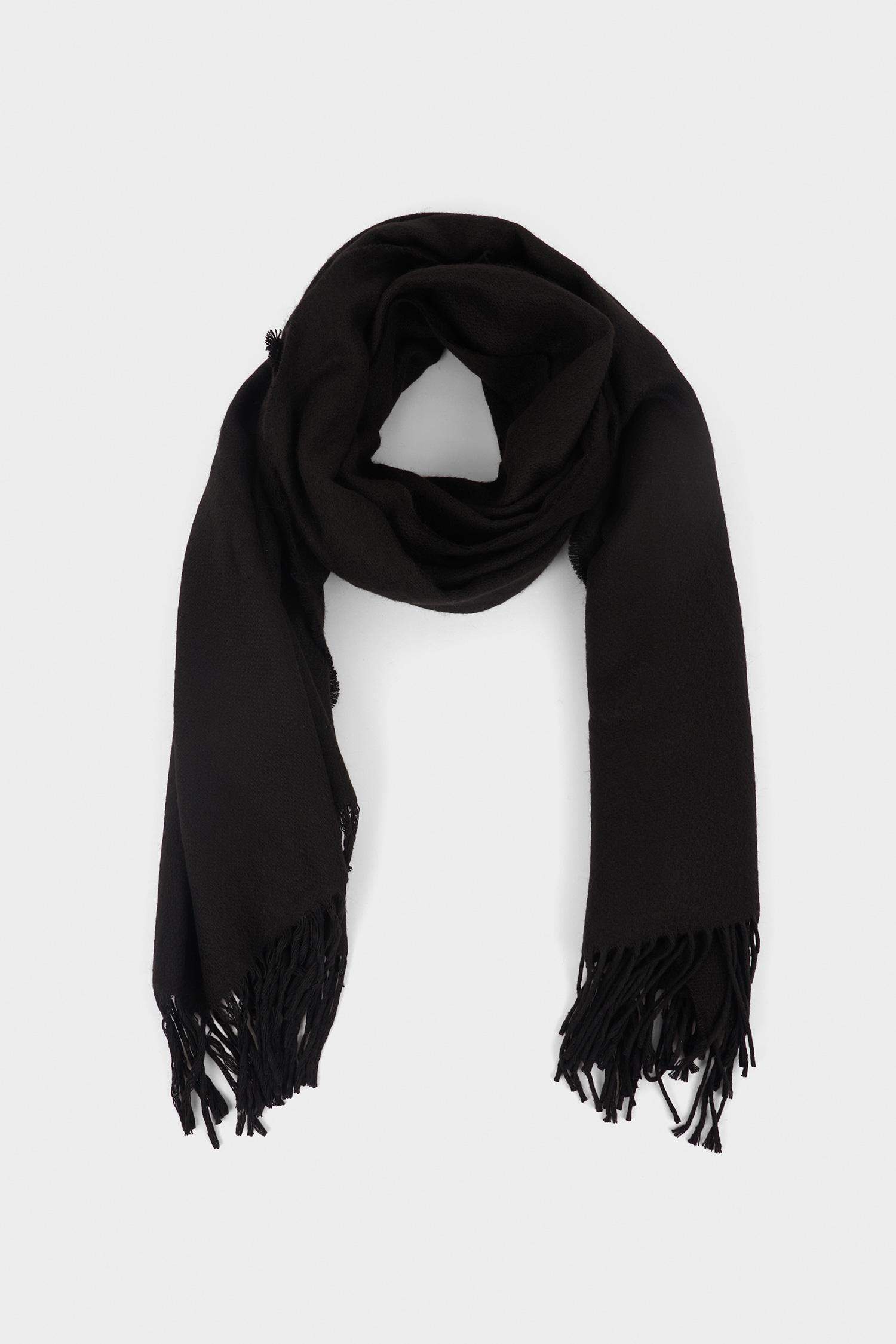 سكارف رجالي بطبعة رأس السنة