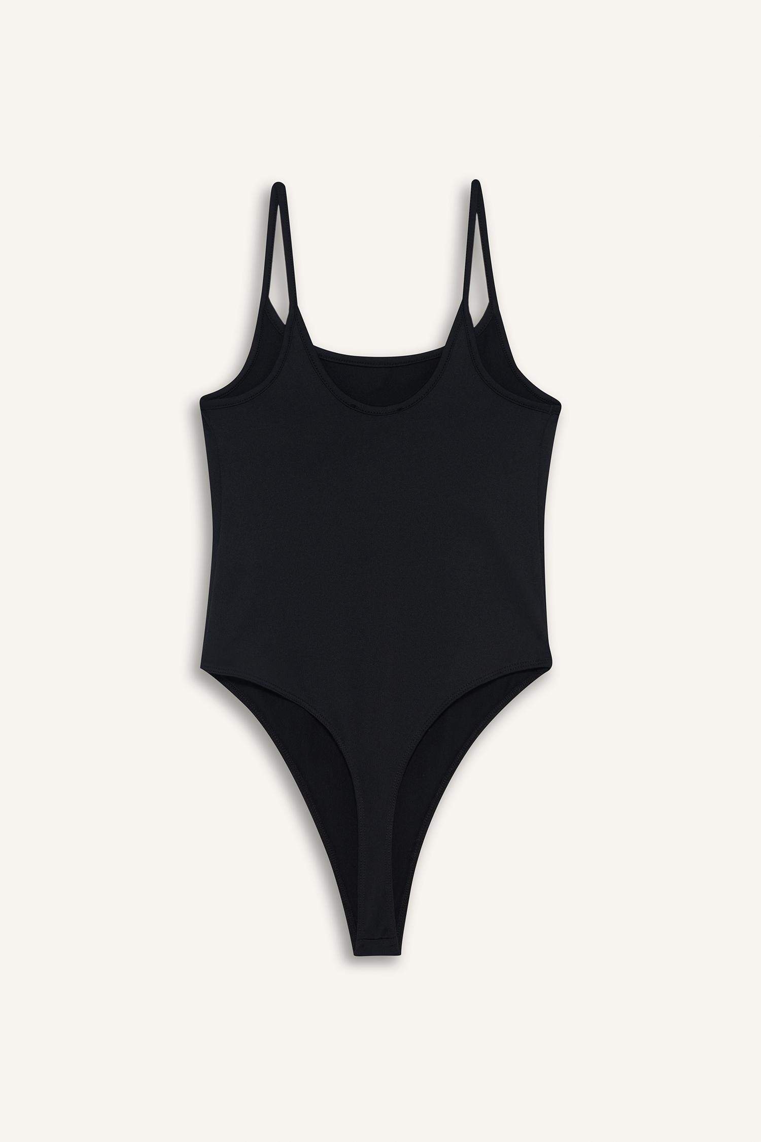 Basic Düz Askılı Siyah Body