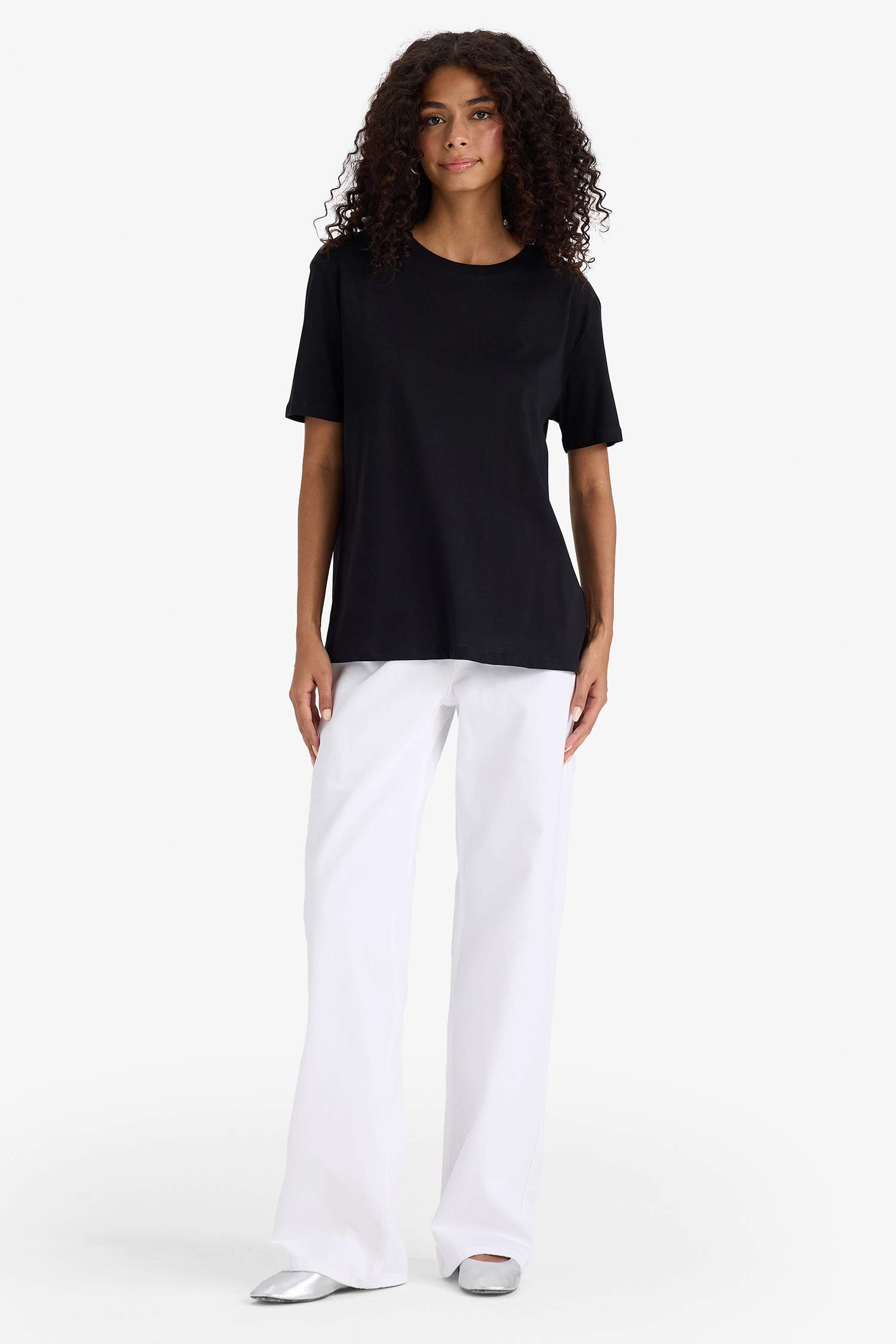 Regular Fit Bisiklet Yaka Basic Düz Penye Kısa Kollu Tişört