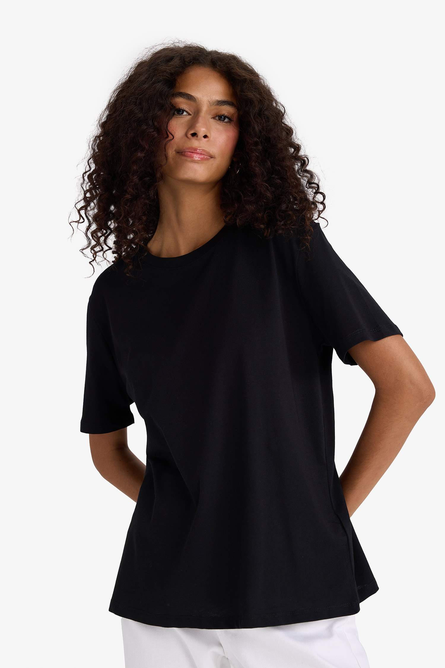 Regular Fit Bisiklet Yaka Basic Düz Penye Kısa Kollu Tişört