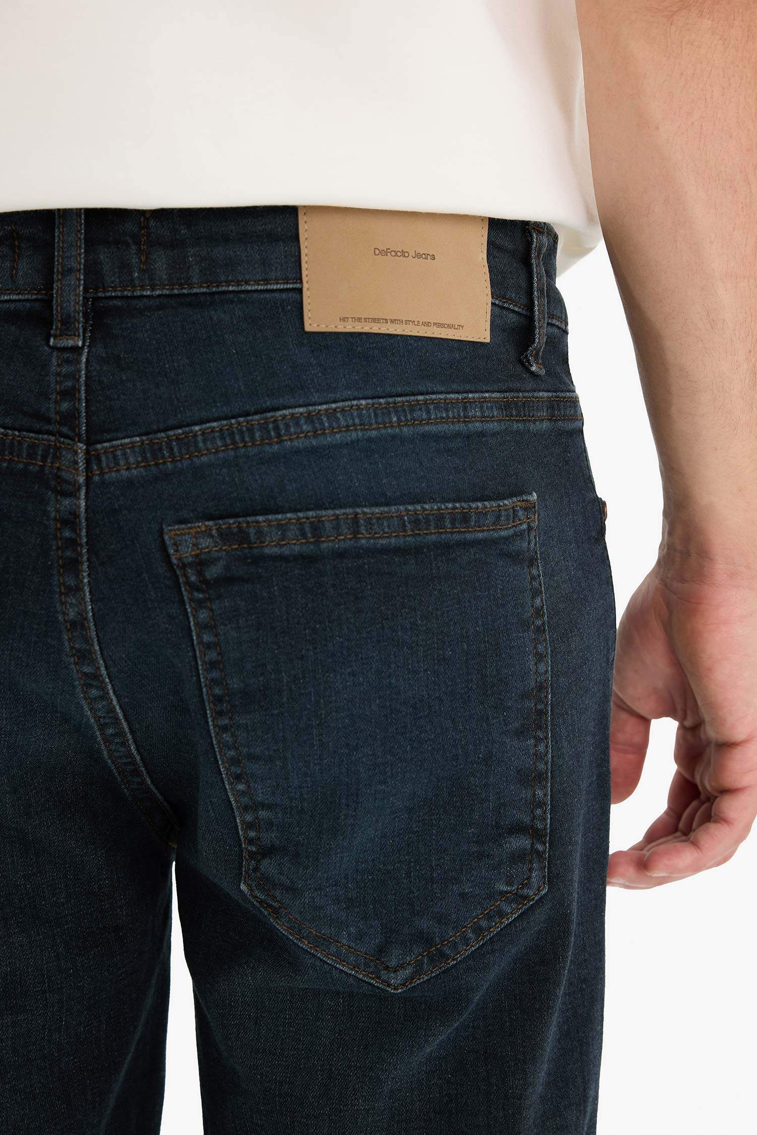 Slim Fit Dar Kesim Jean Bermuda Şort