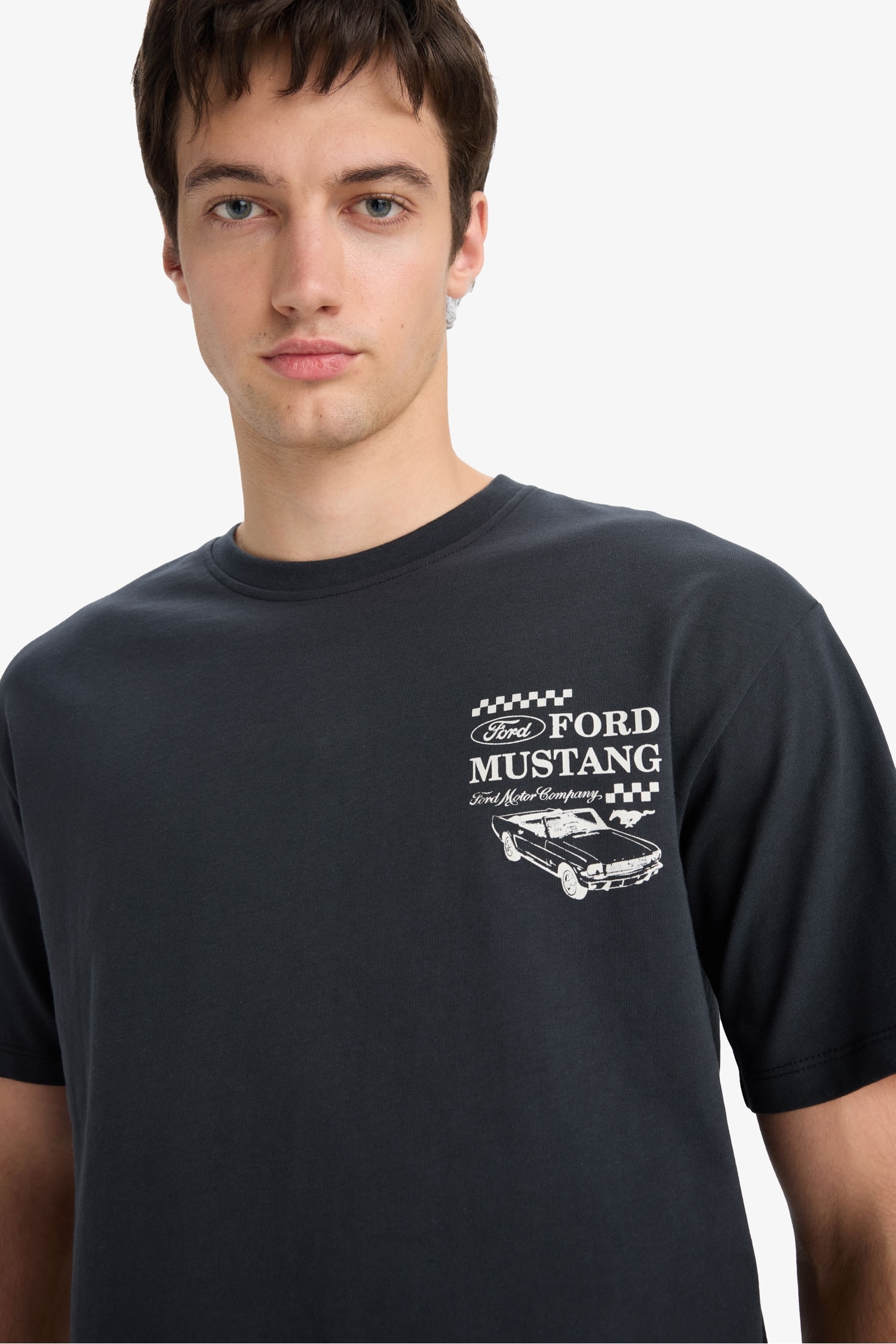 %100 Pamuk Ford Motor Company Boxy Fit Bisiklet Yaka Sırt Baskılı Kısa Kollu Tişört