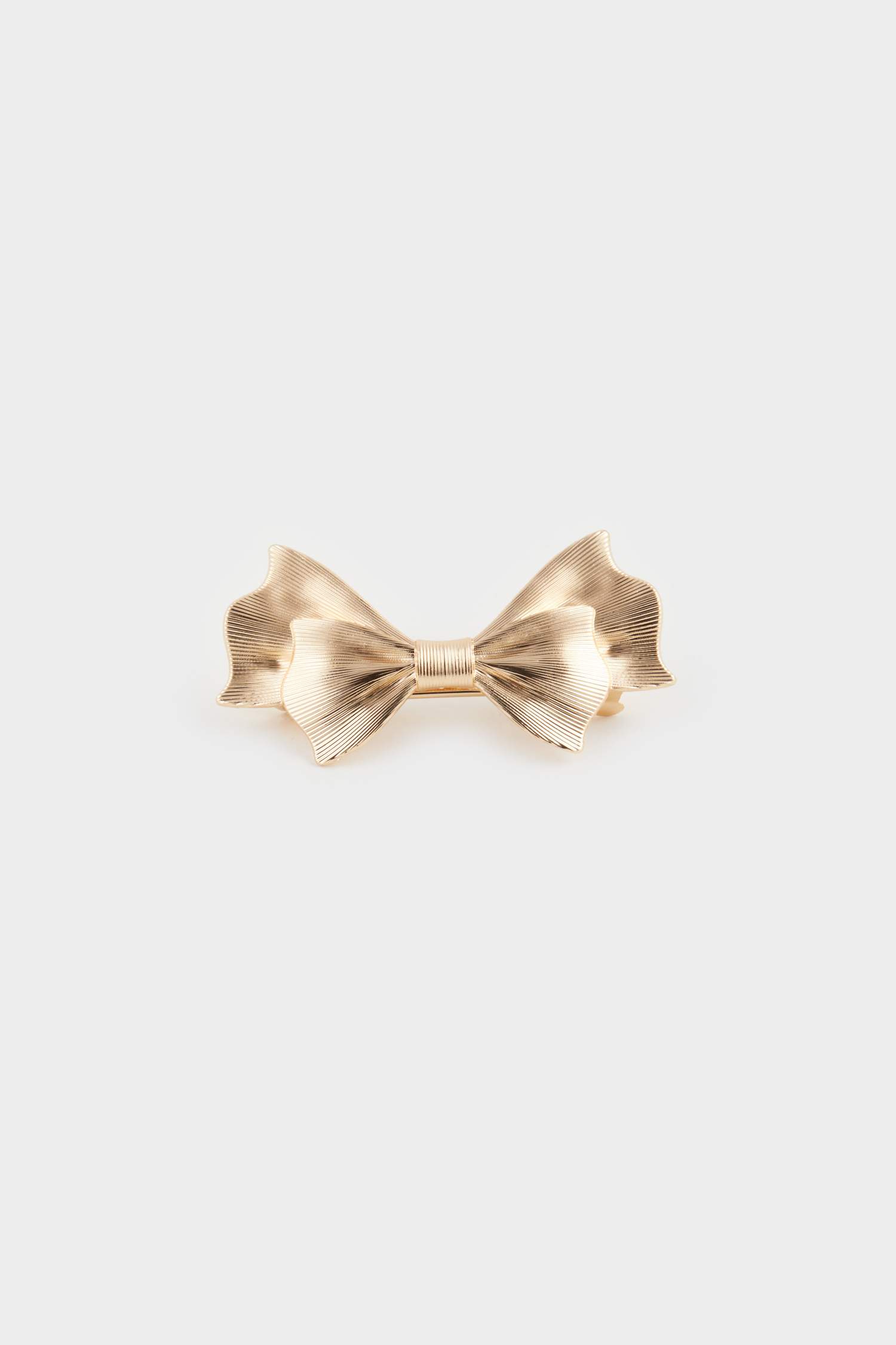 Woman Gold Ribbon Snap Clasp
