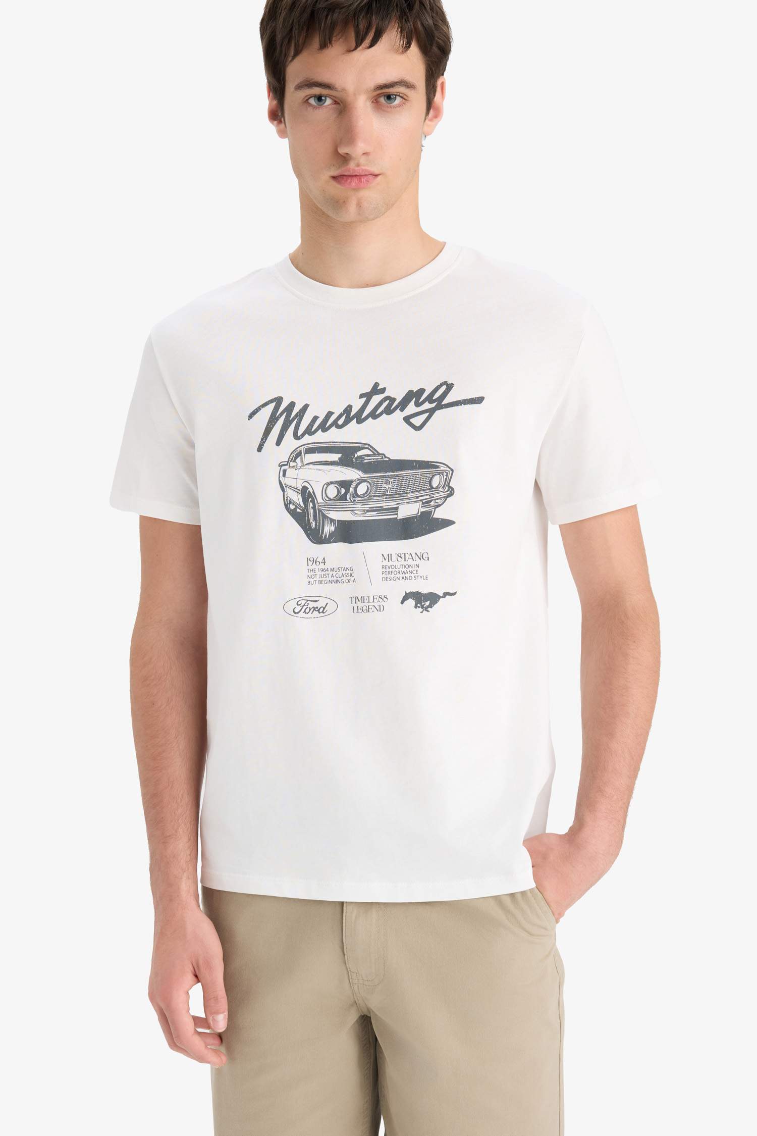 %100 Pamuk Ford Motor Company Regular Fit Bisiklet Yaka Kısa Kollu Tişört