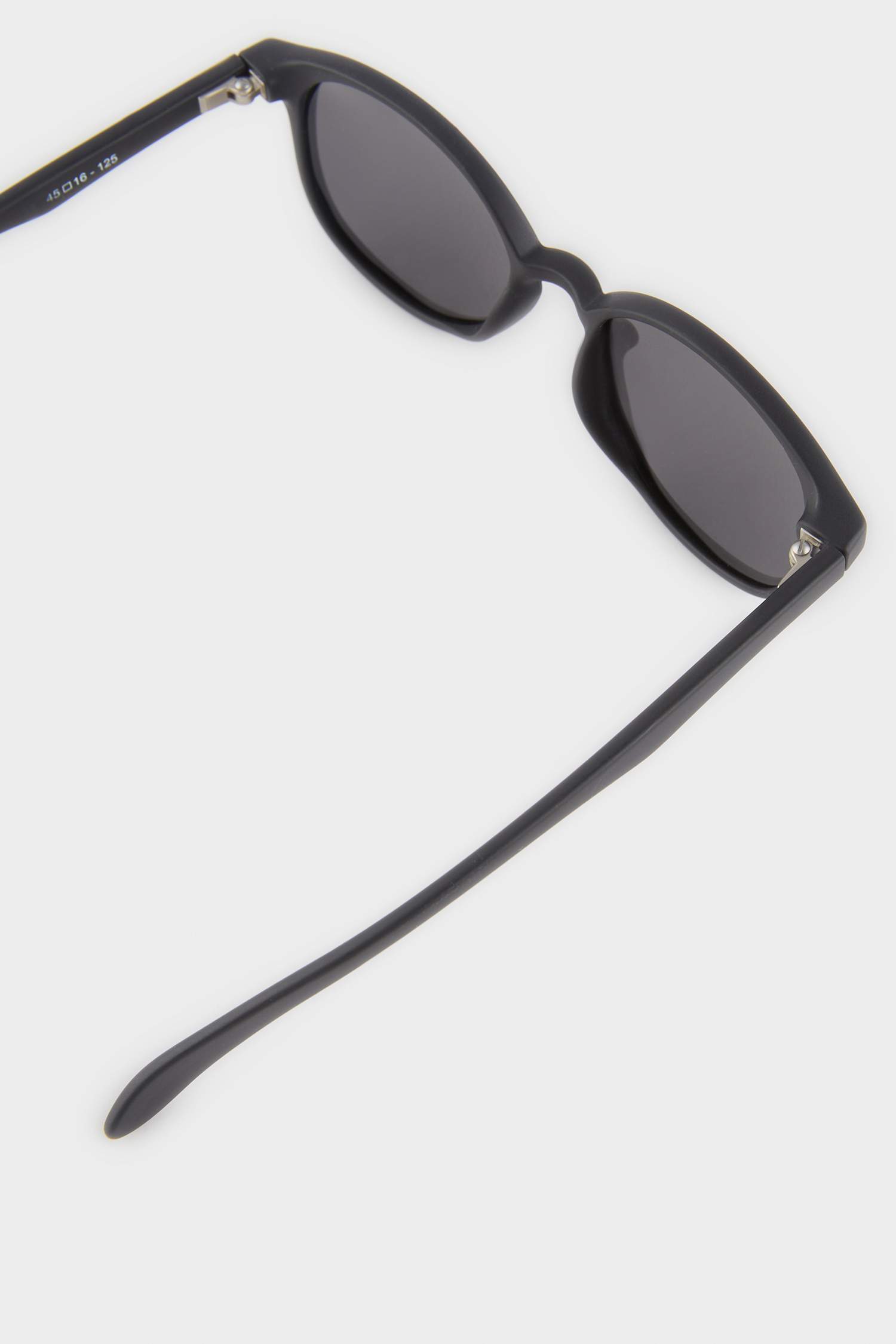 Kız Çocuk Yuvarlak Siyah Plastik Çerçeve Siyah Cam Polarize Güneş Gözlüğü