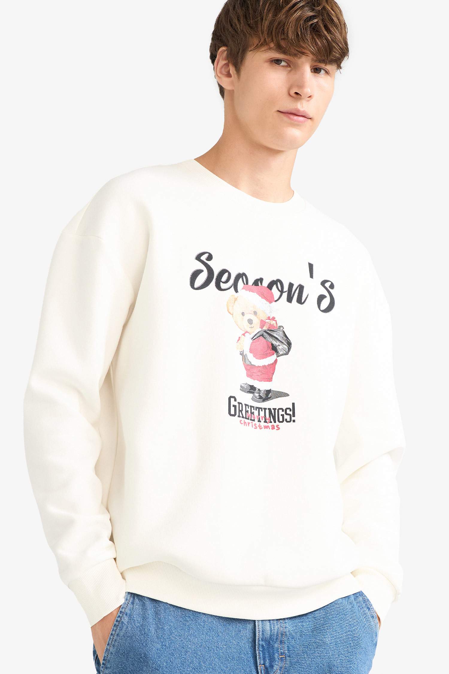 سويت شيرت مطبوع أوفر سايز بياقة مستديرة