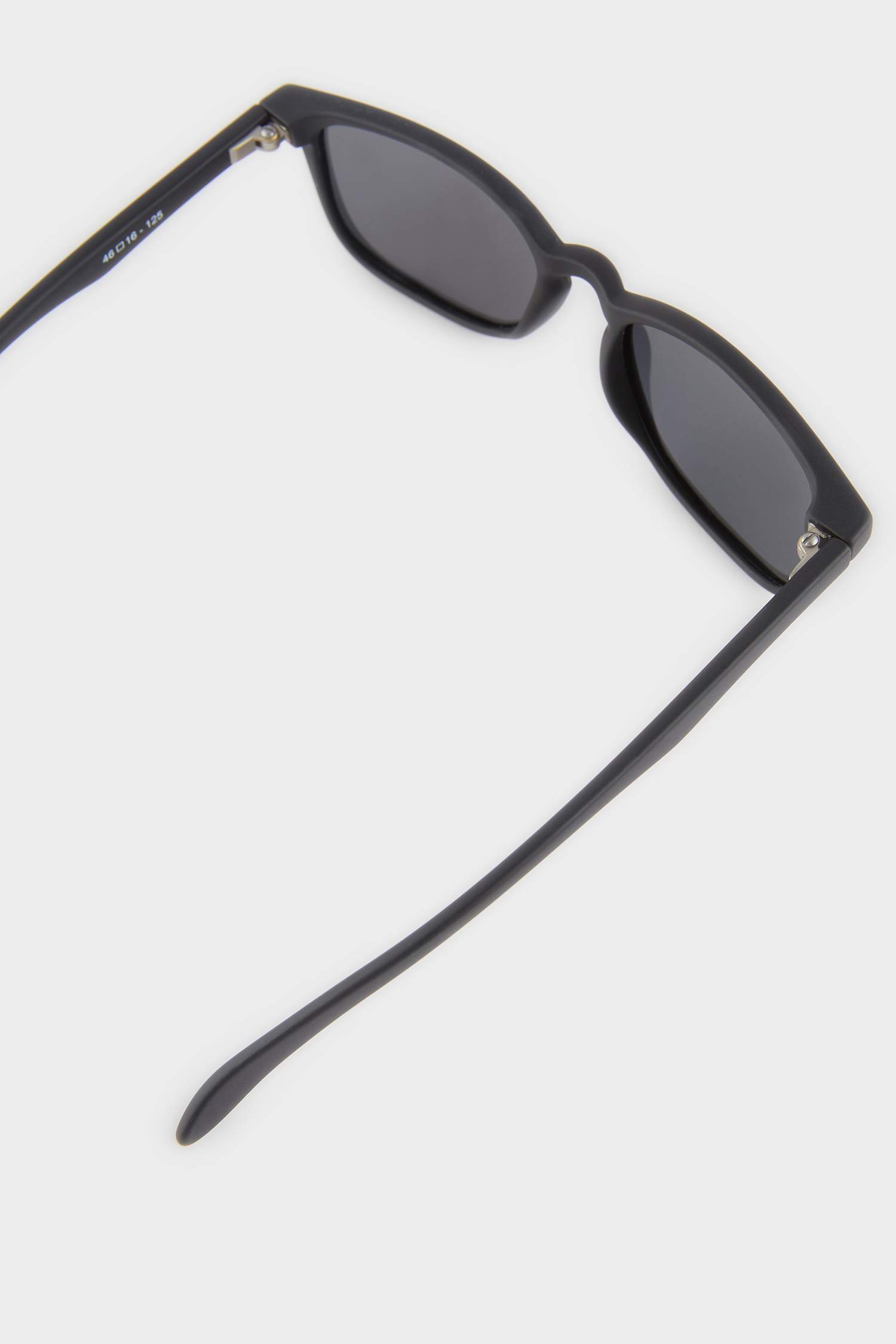 Erkek Çocuk Yuvarlak Siyah Plastik Çerçeve Siyah Cam Polarize Güneş Gözlüğü