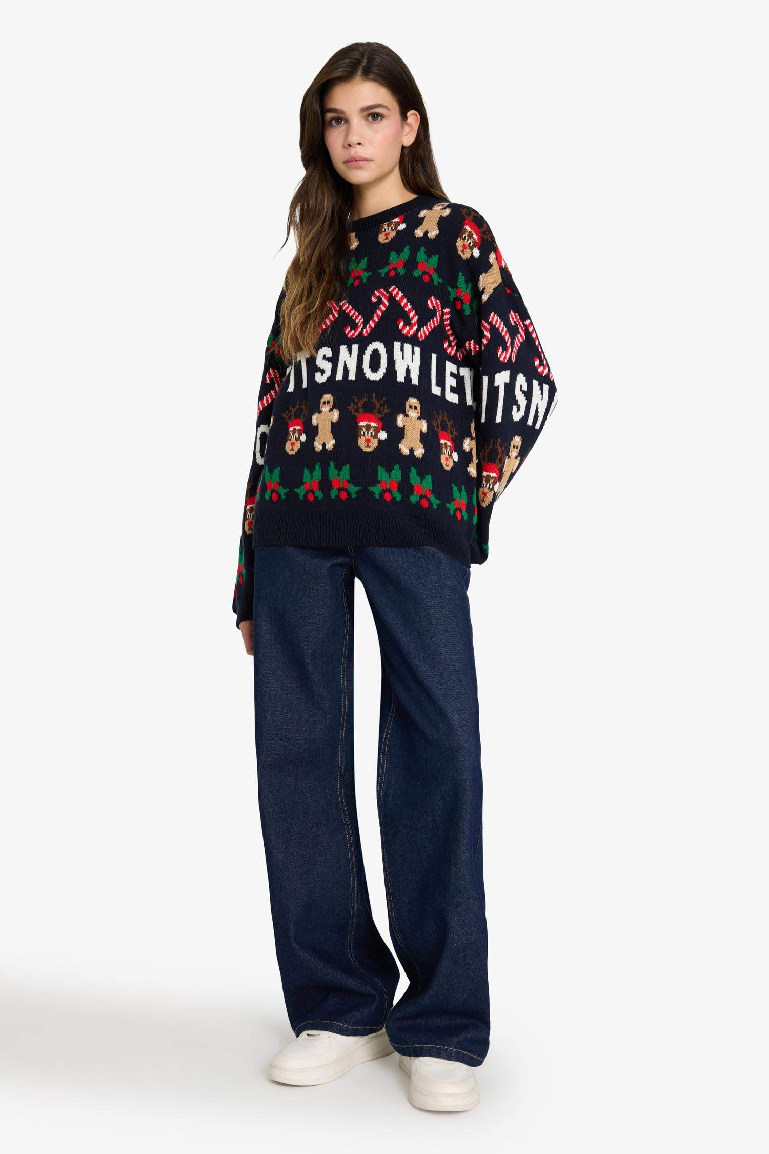 Yılbaşı Temalı Regular Fit Bisiklet Yaka Triko Kazak