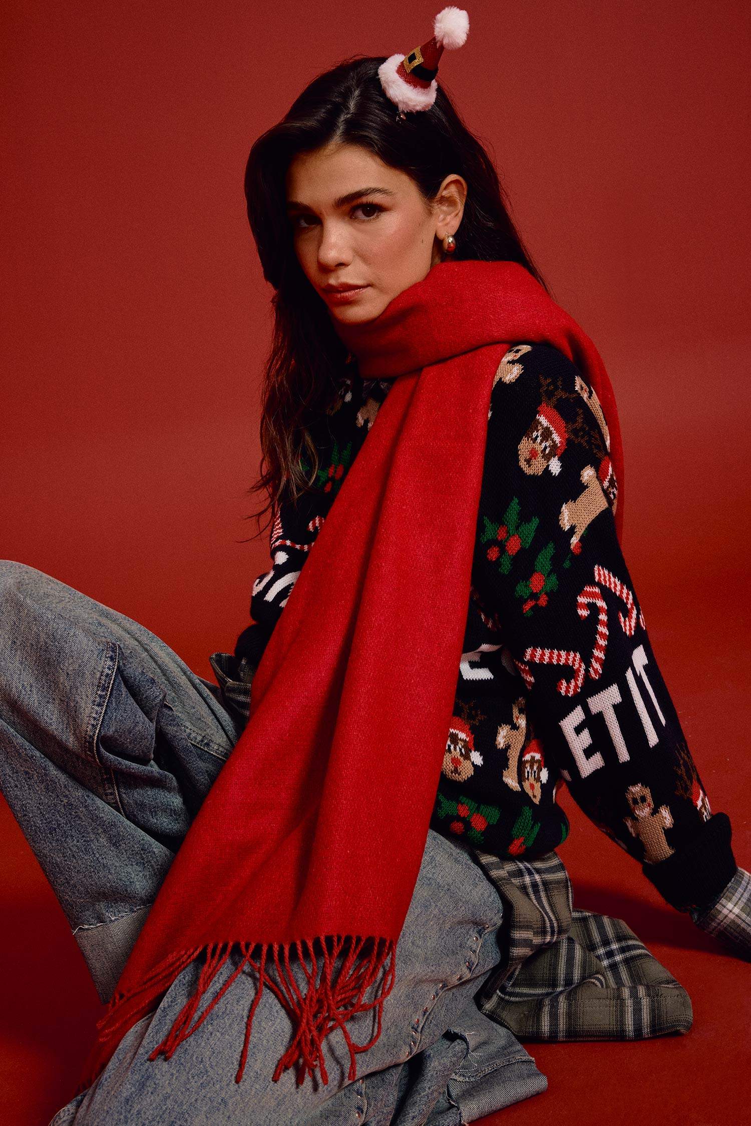 بلوز تريكو قصة عادية بياخة مستديرة وطبعة كريسماس