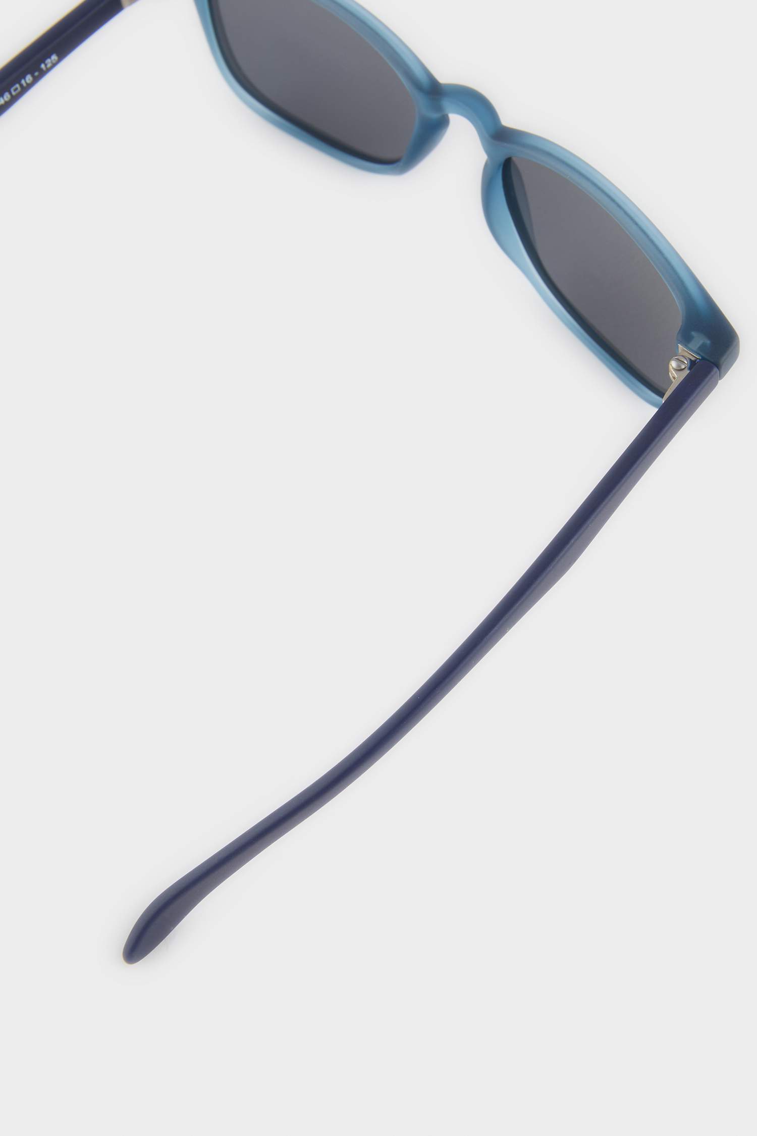 Erkek Çocuk Yuvarlak Mavi Plastik Çerçeve Siyah Cam Polarize Güneş Gözlüğü