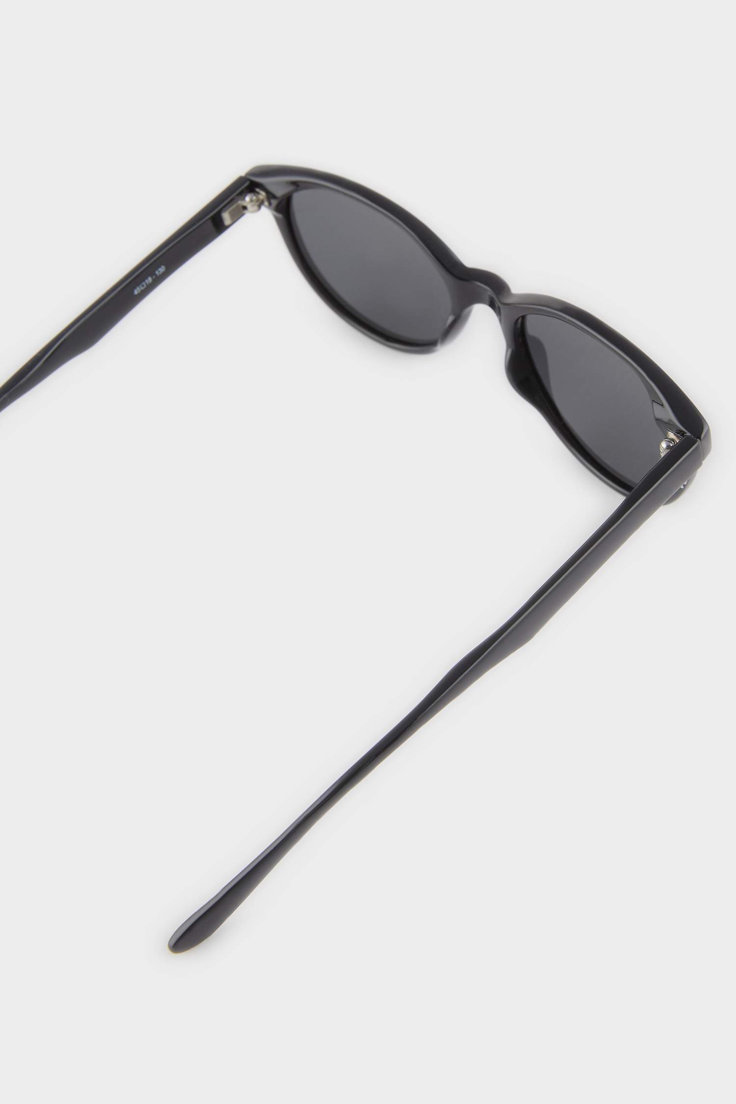 Erkek Çocuk Yuvarlak Siyah Plastik Çerçeve Siyah Cam Polarize Güneş Gözlüğü