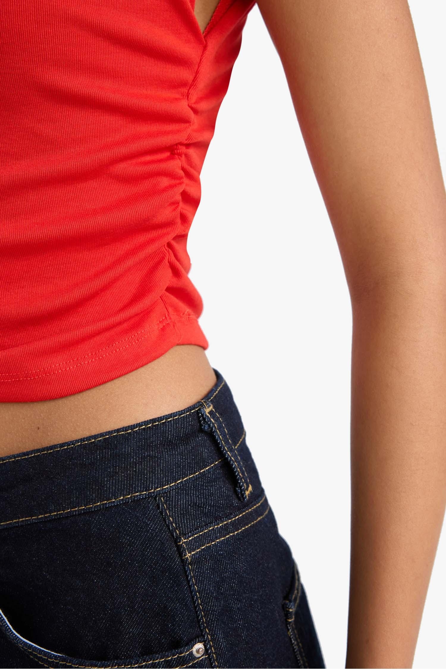 Slim Fit Dar Kesim Bisiklet Yaka Büzgülü Ribana Atlet