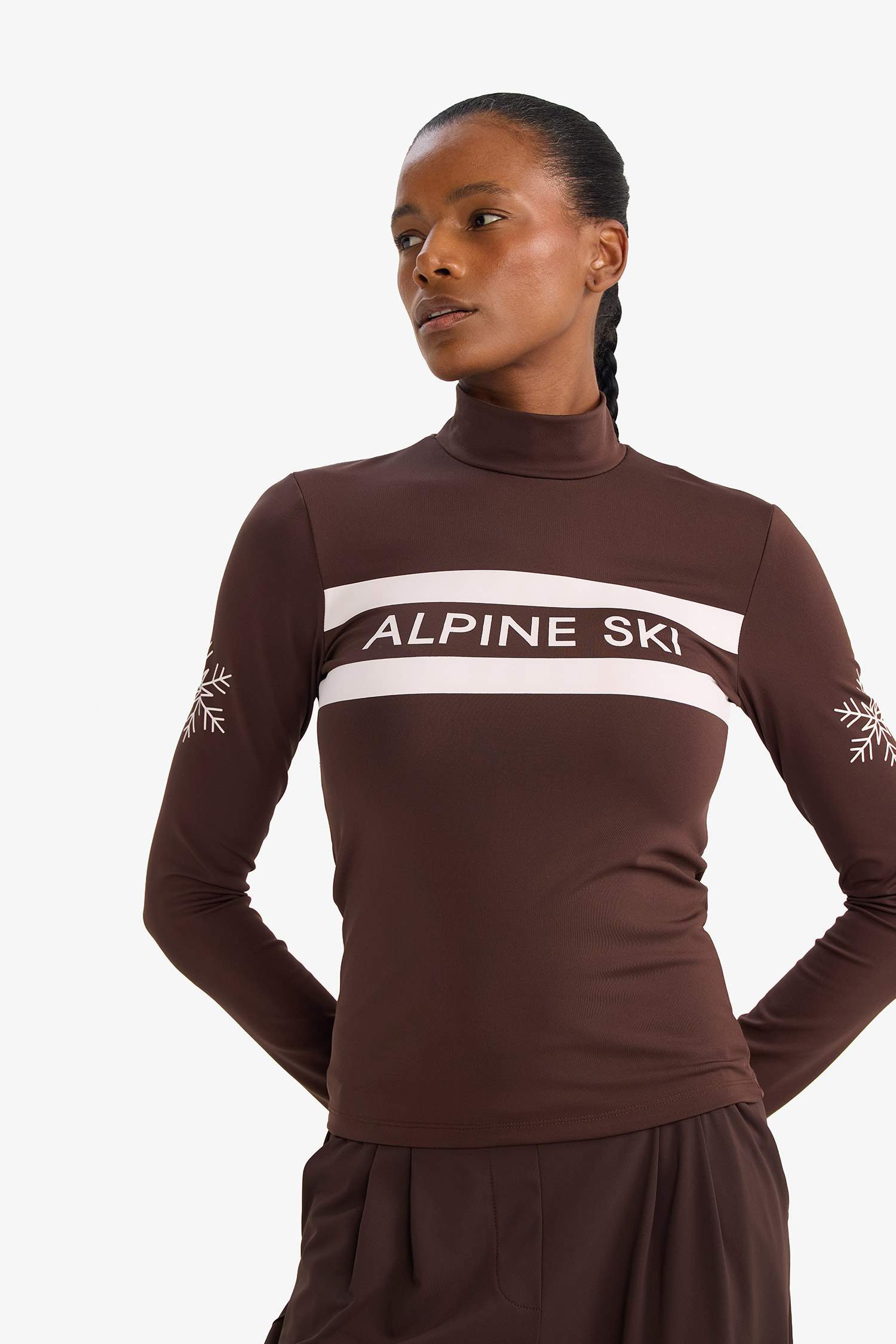 تيشيرت ردن طويل رياضي سليم فيت وياخة عالية من DeFactoFit