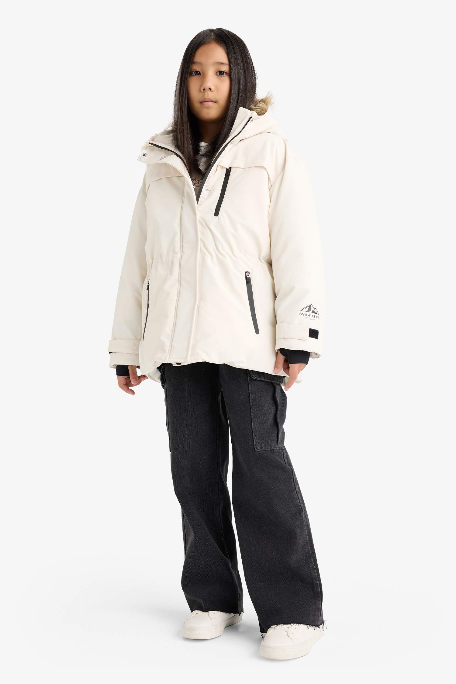 Девочка куртка с капюшоном и съемным искусственным меховым воротником