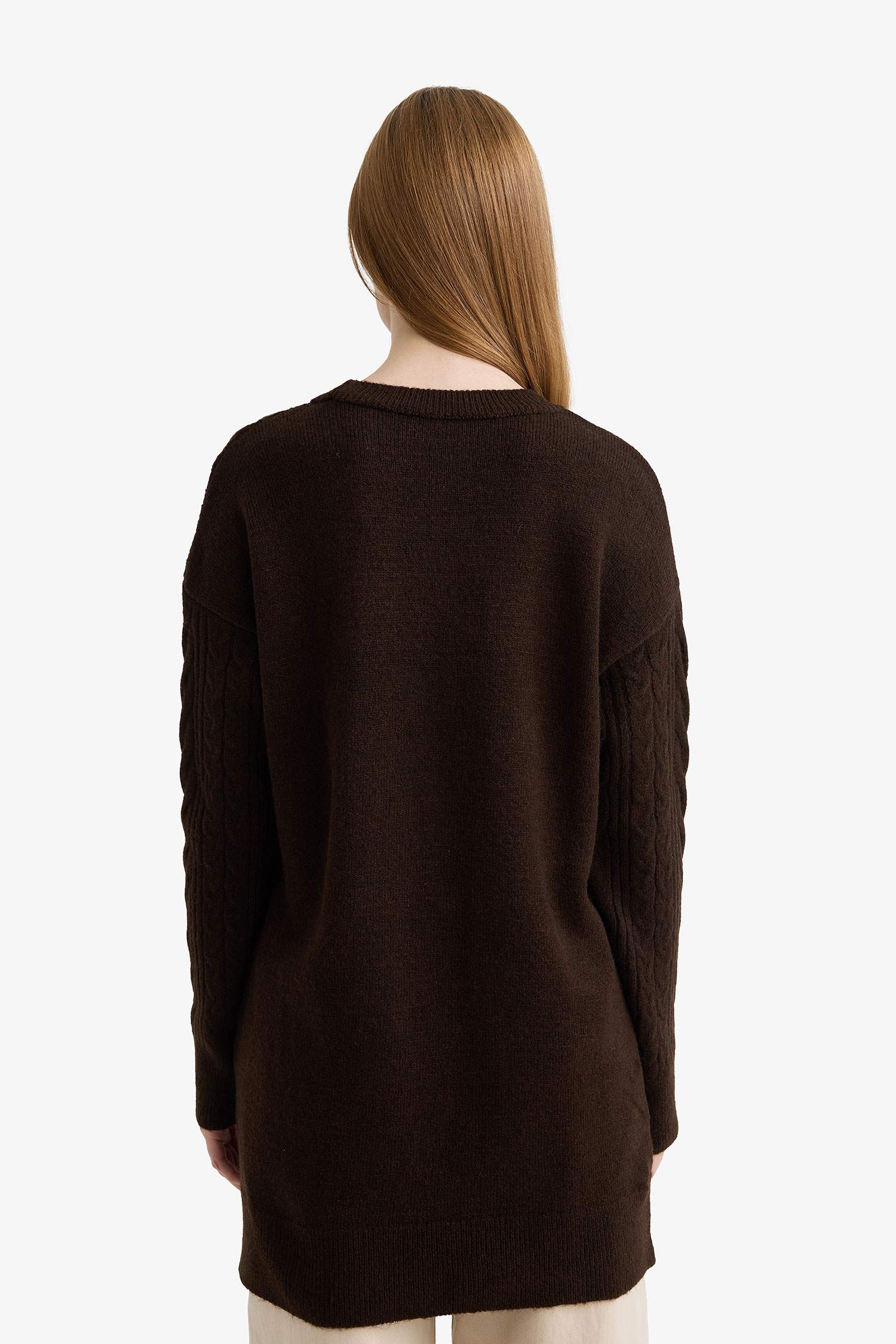 تونيك تريكو قصة مريحة بياقة مستديرة