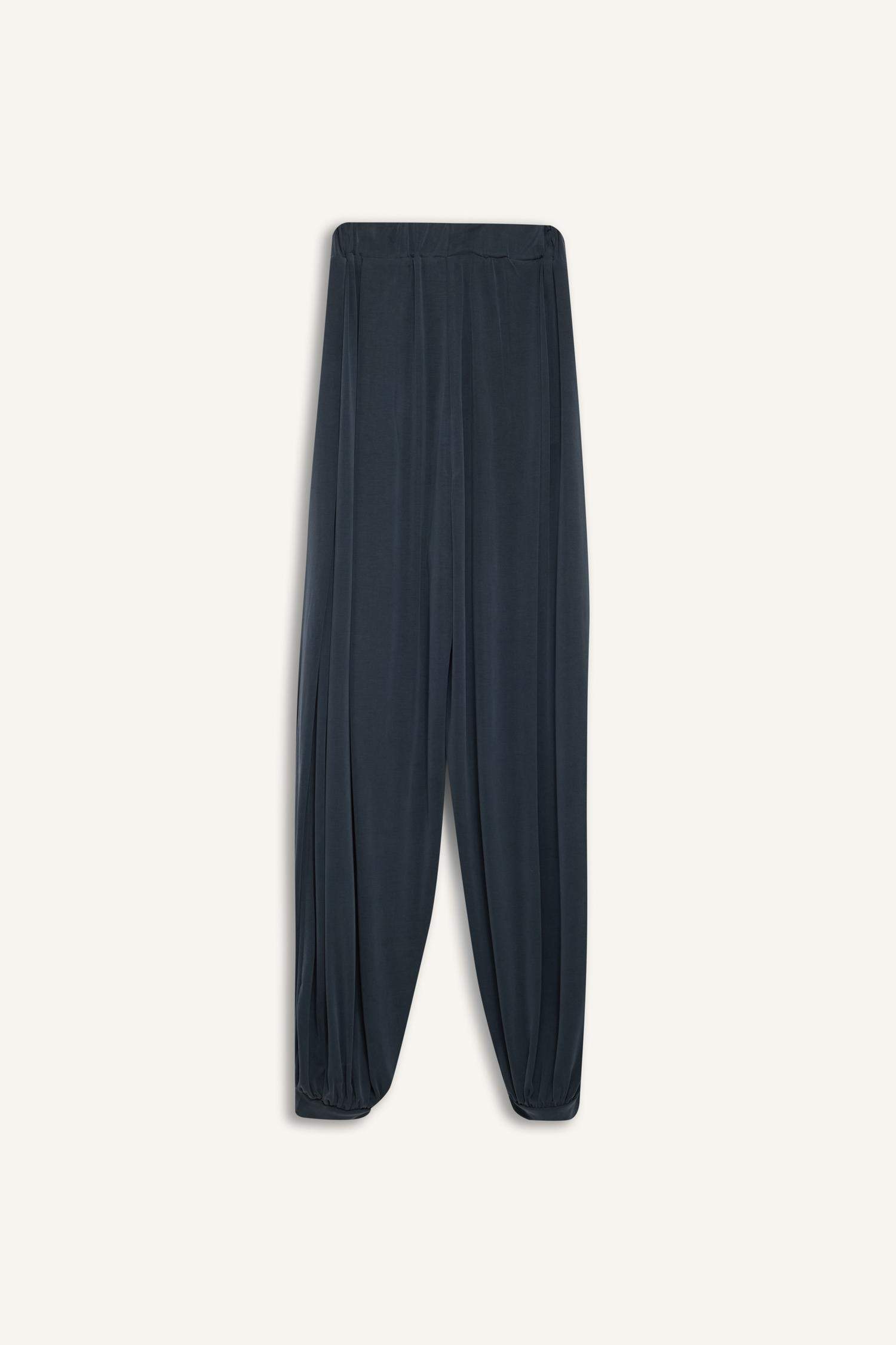 بنطرون رياضي اوفر سايز انكيل من DeFactoFit