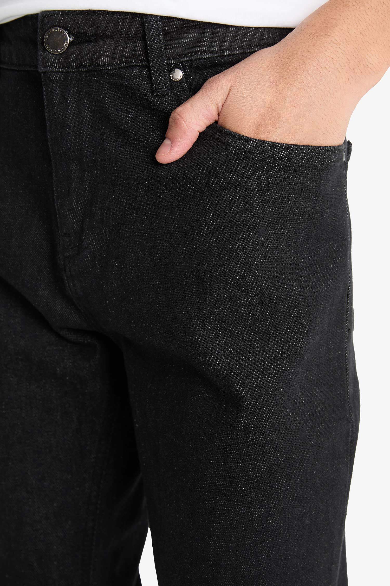 Sergio Regular Fit Regular Waist Straight Leg Jeans