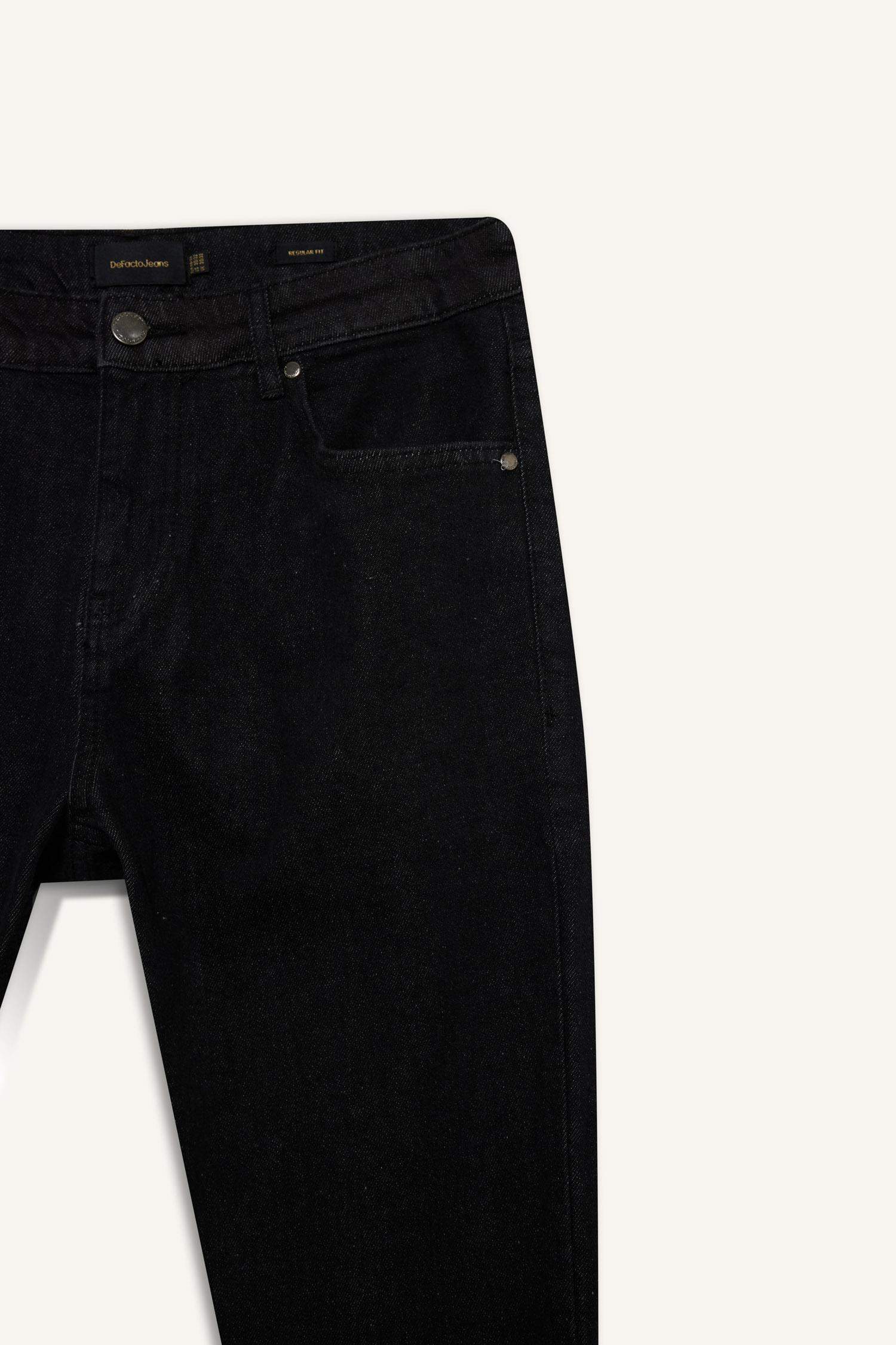 Sergio Regular Fit Regular Waist Straight Leg Jeans