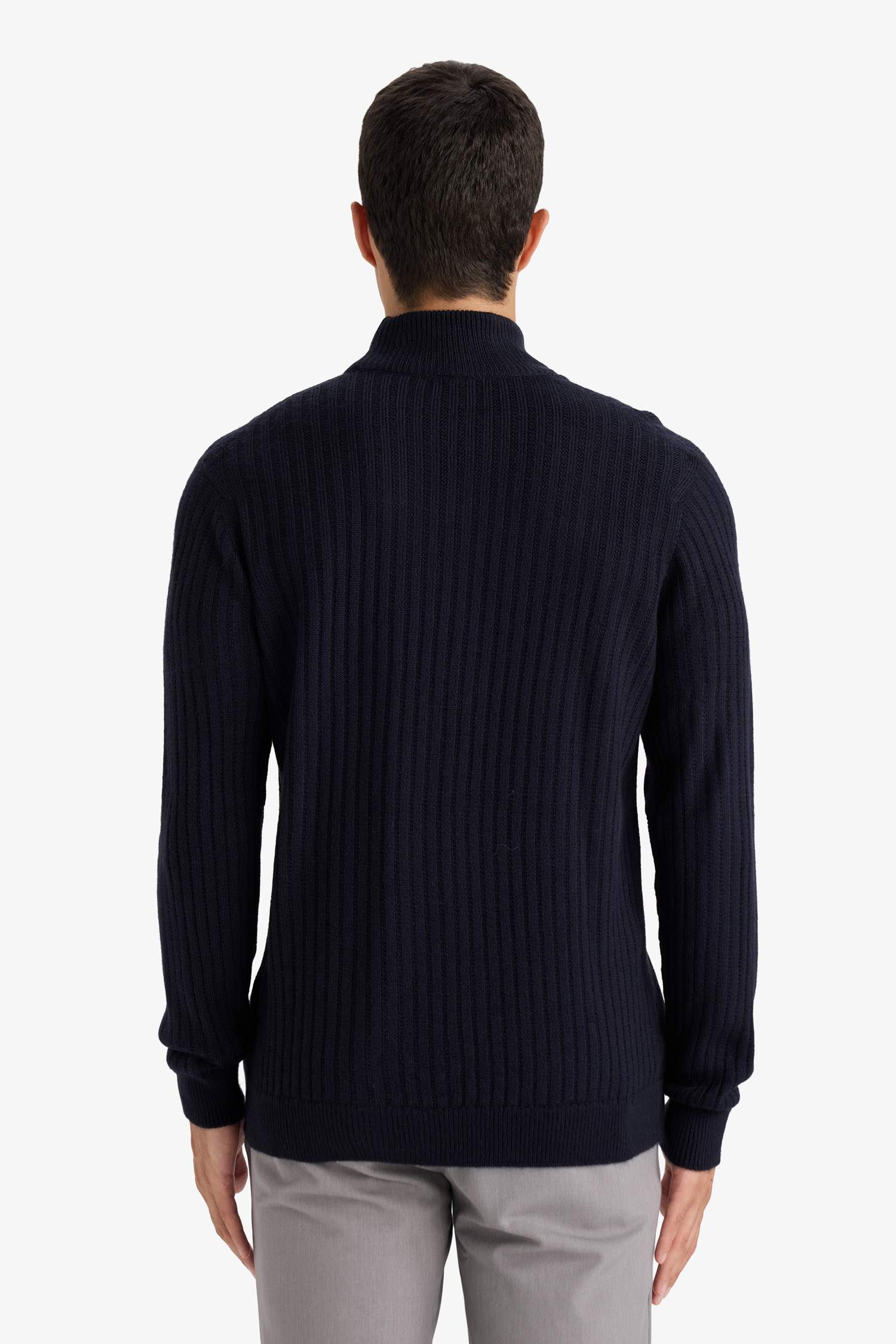 Standart Fit Balıkçı Yaka Triko Kazak