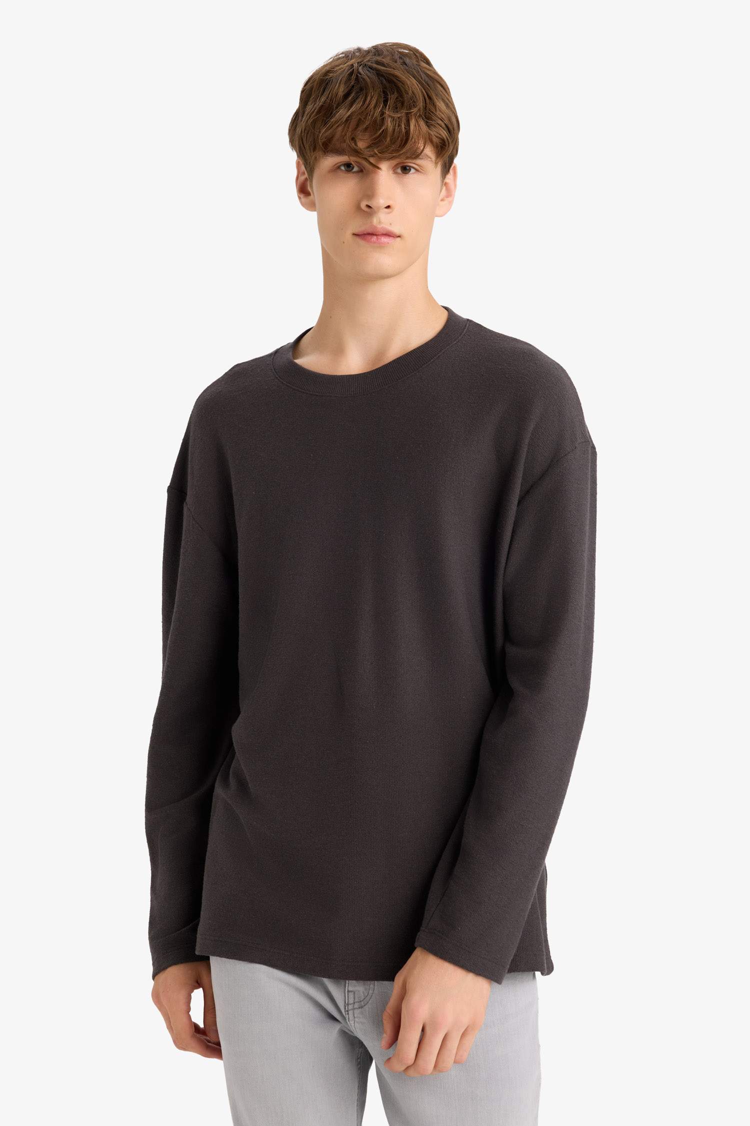 Boxy Fit Rahat Kesim Bisiklet Yaka Yumuşak Kumaş Basic Düz Sweatshirt