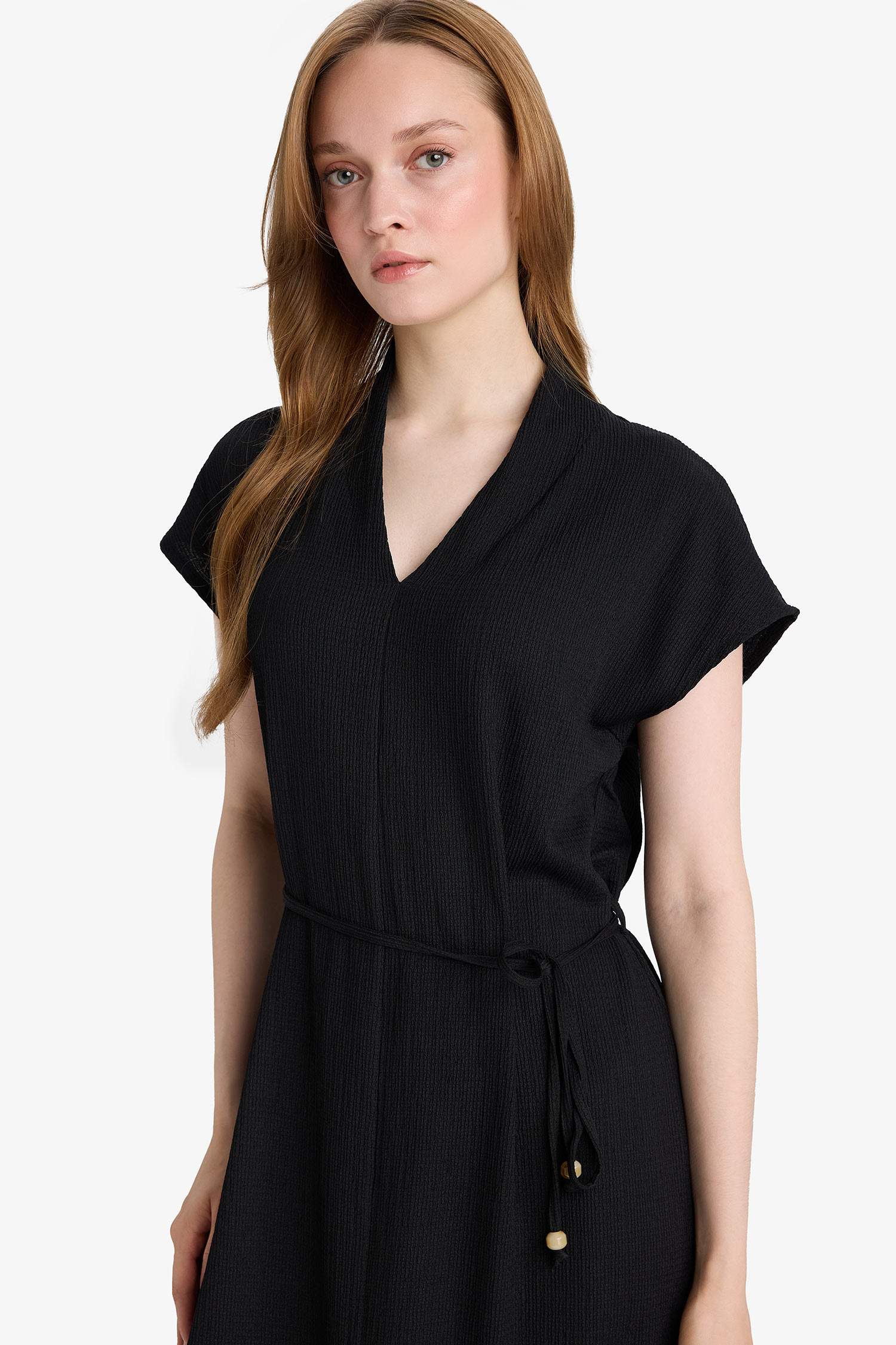 Regular Fit V Yaka Kolsuz Siyah Midi Elbise