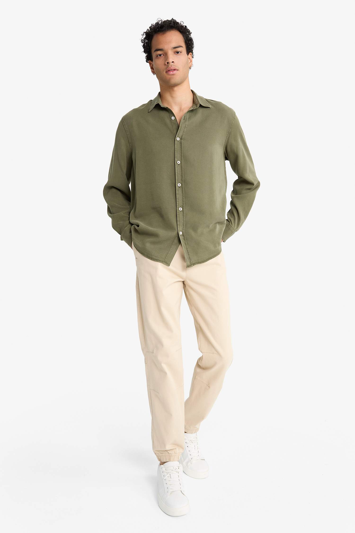 Jogger Fit Three Pocket Jogger Pants