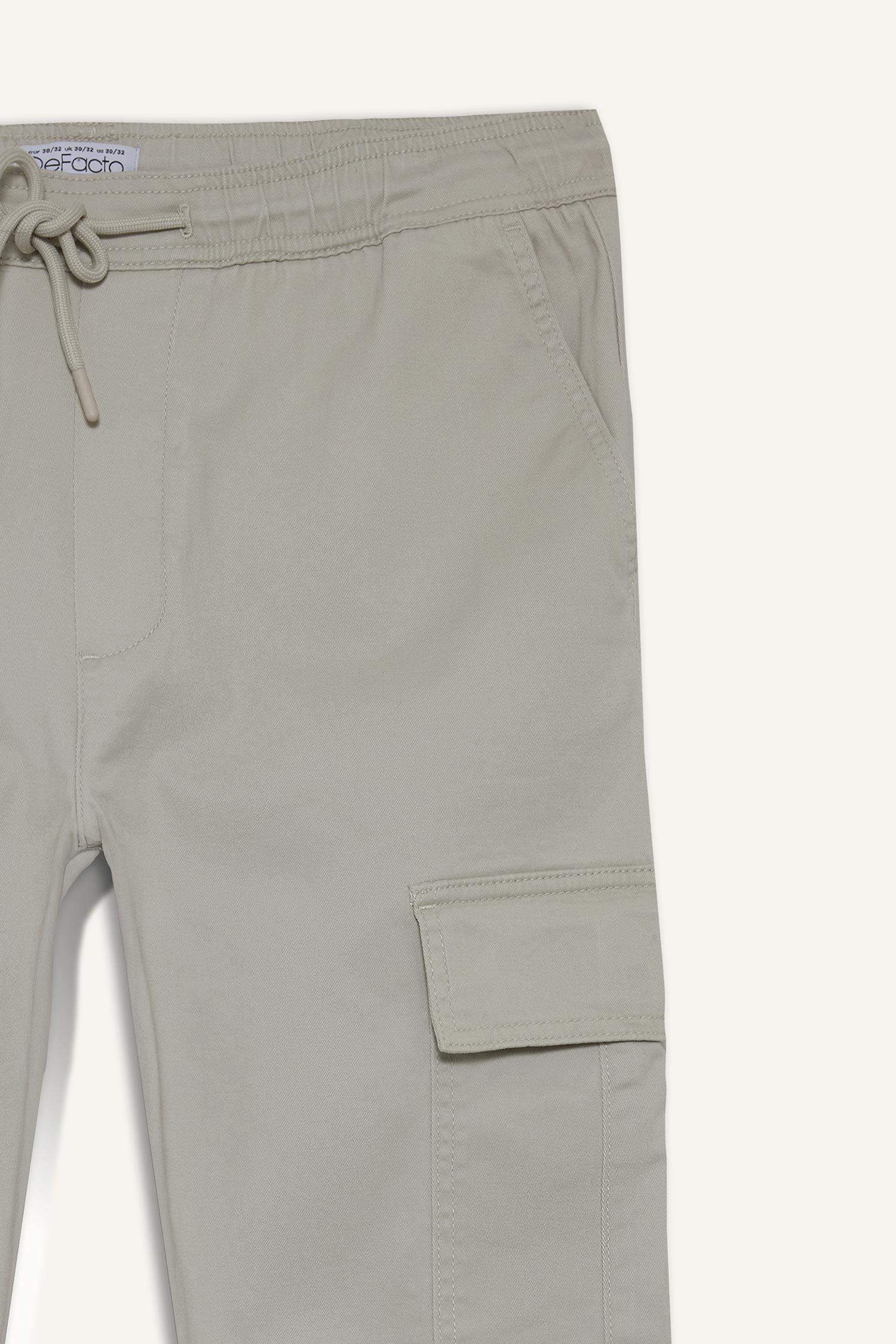 بنطلون كارجو قصة عادية بجيب ورباط