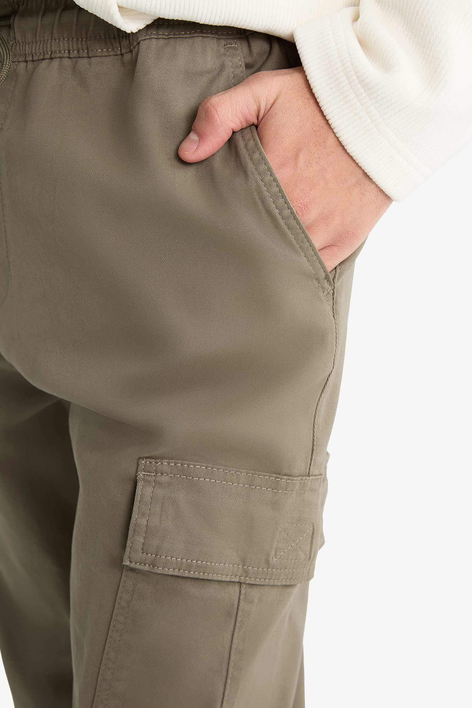 Regular Fit Beli Bağcıklı Kargo Cepli Jogger Pantolon