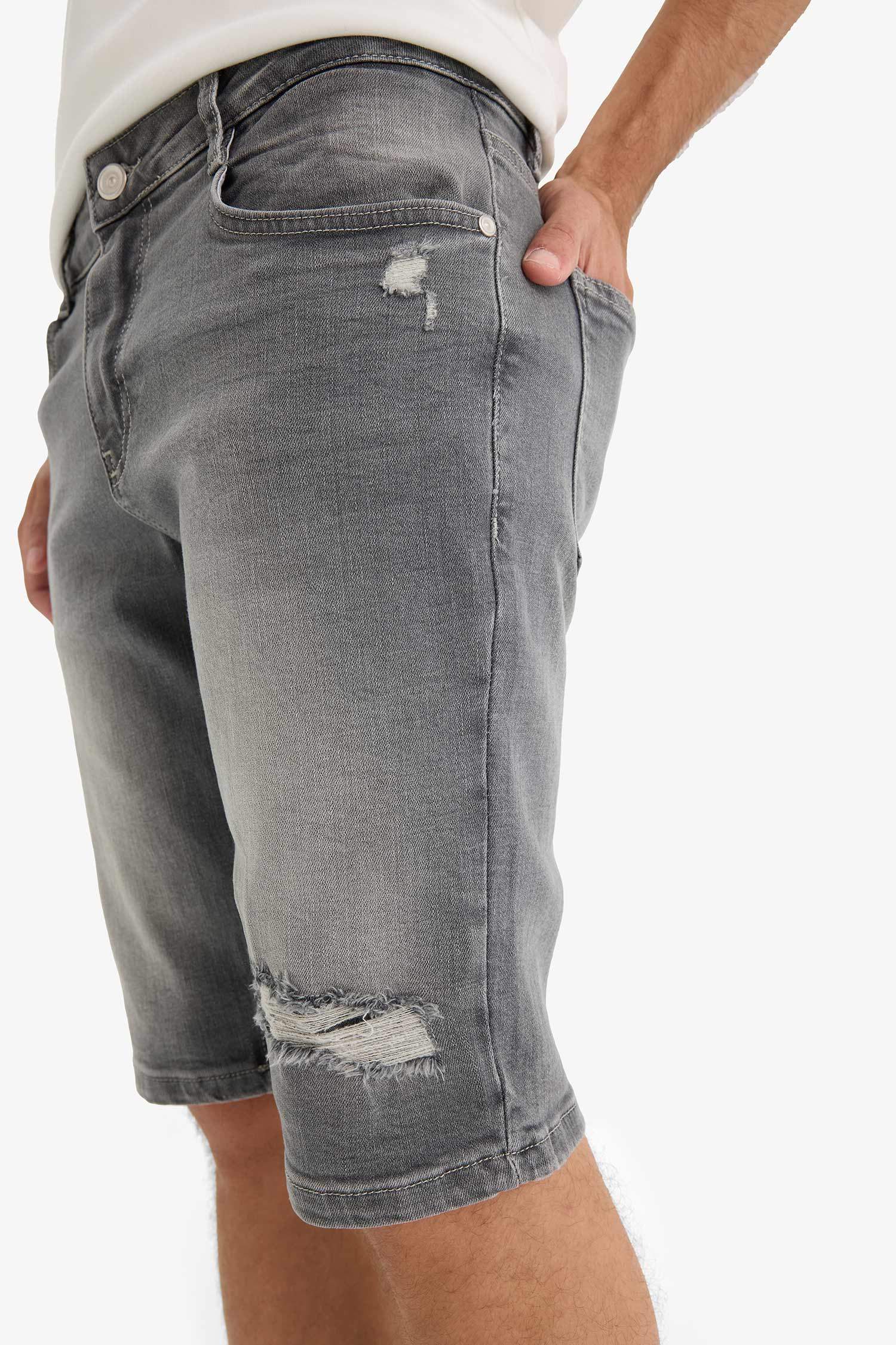 Slim Fit Dar Kesim Jean Bermuda Şort