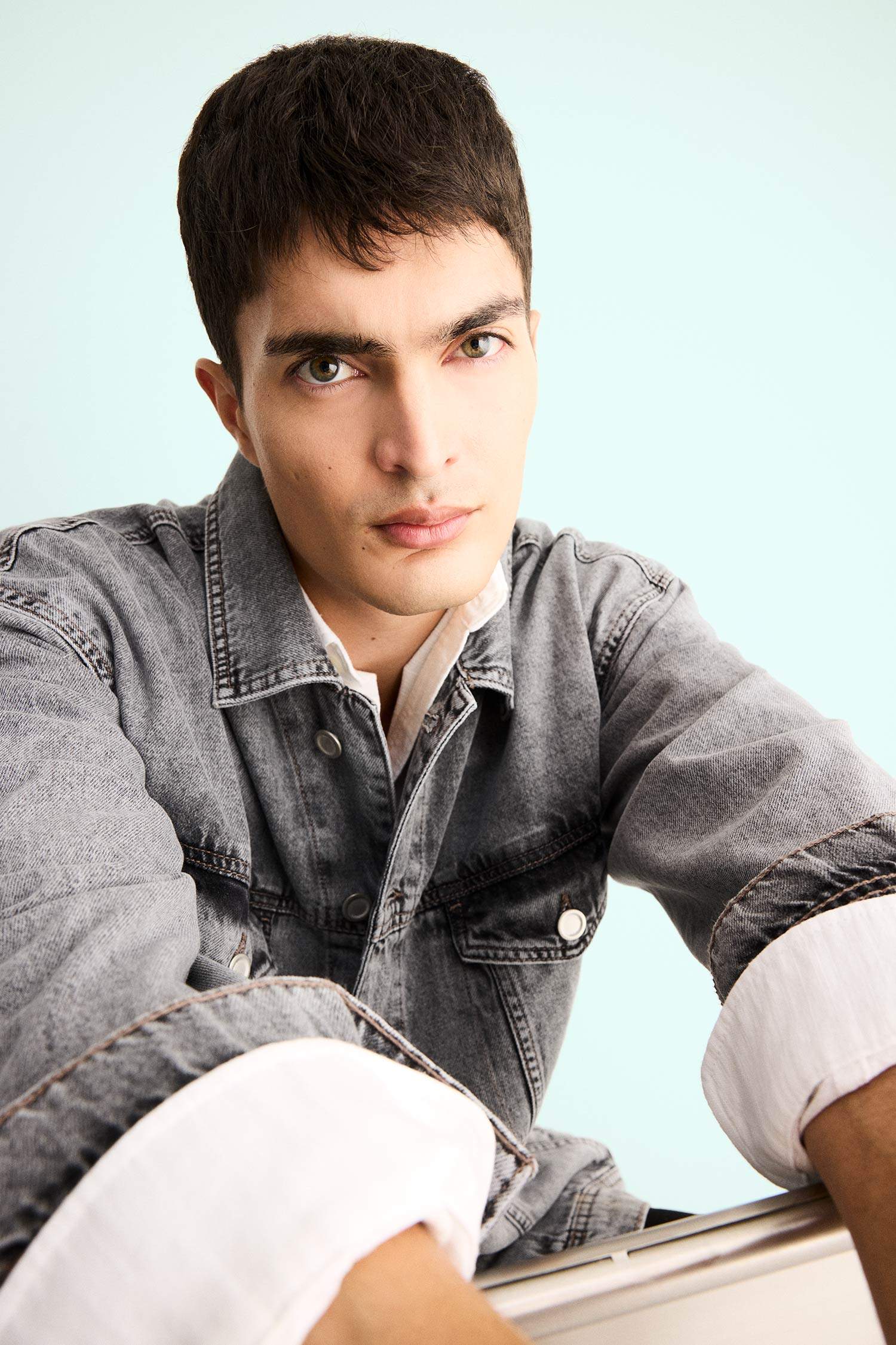 جاكيت اوفر سايز بجيب