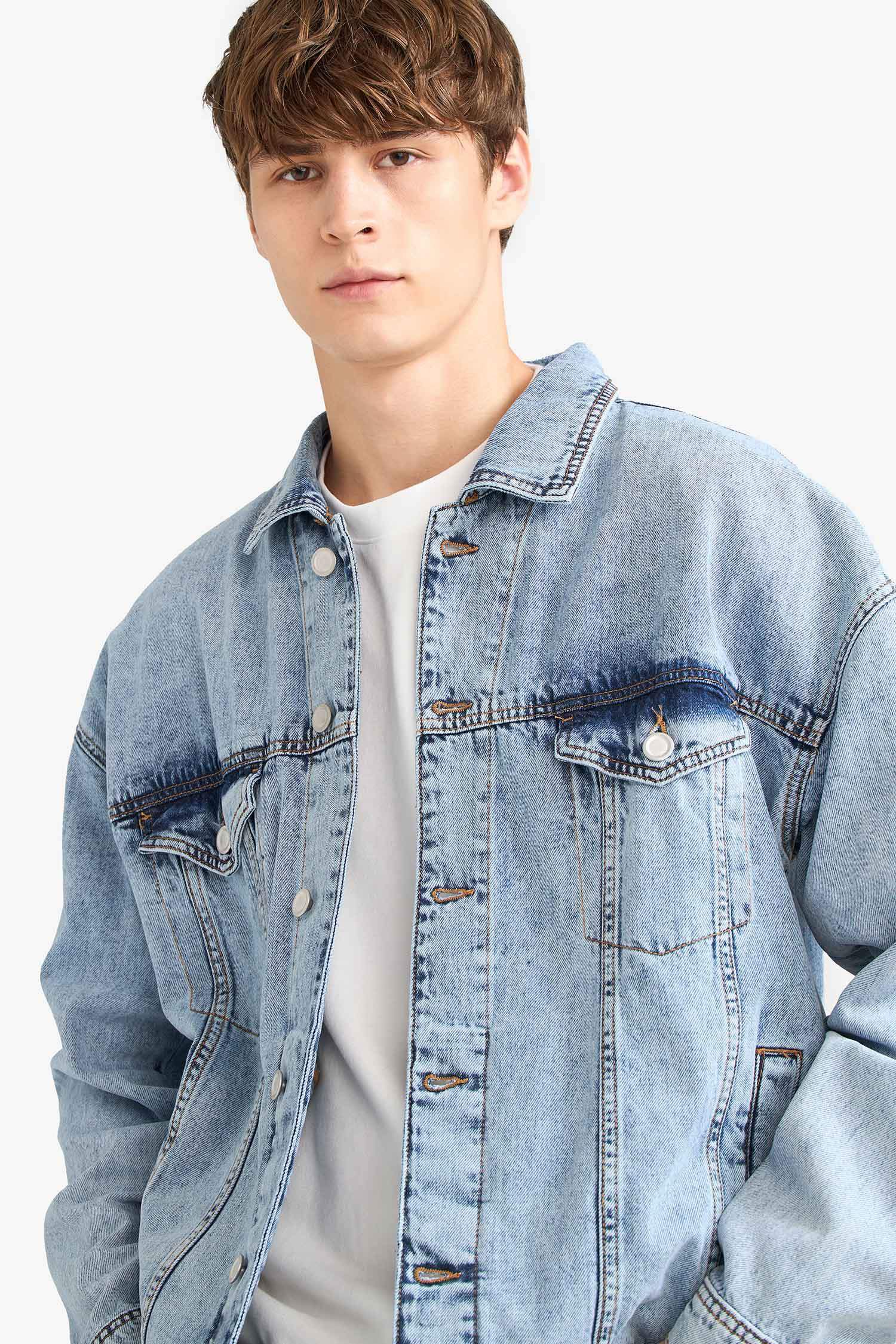Oversize Fit Denim Jacket