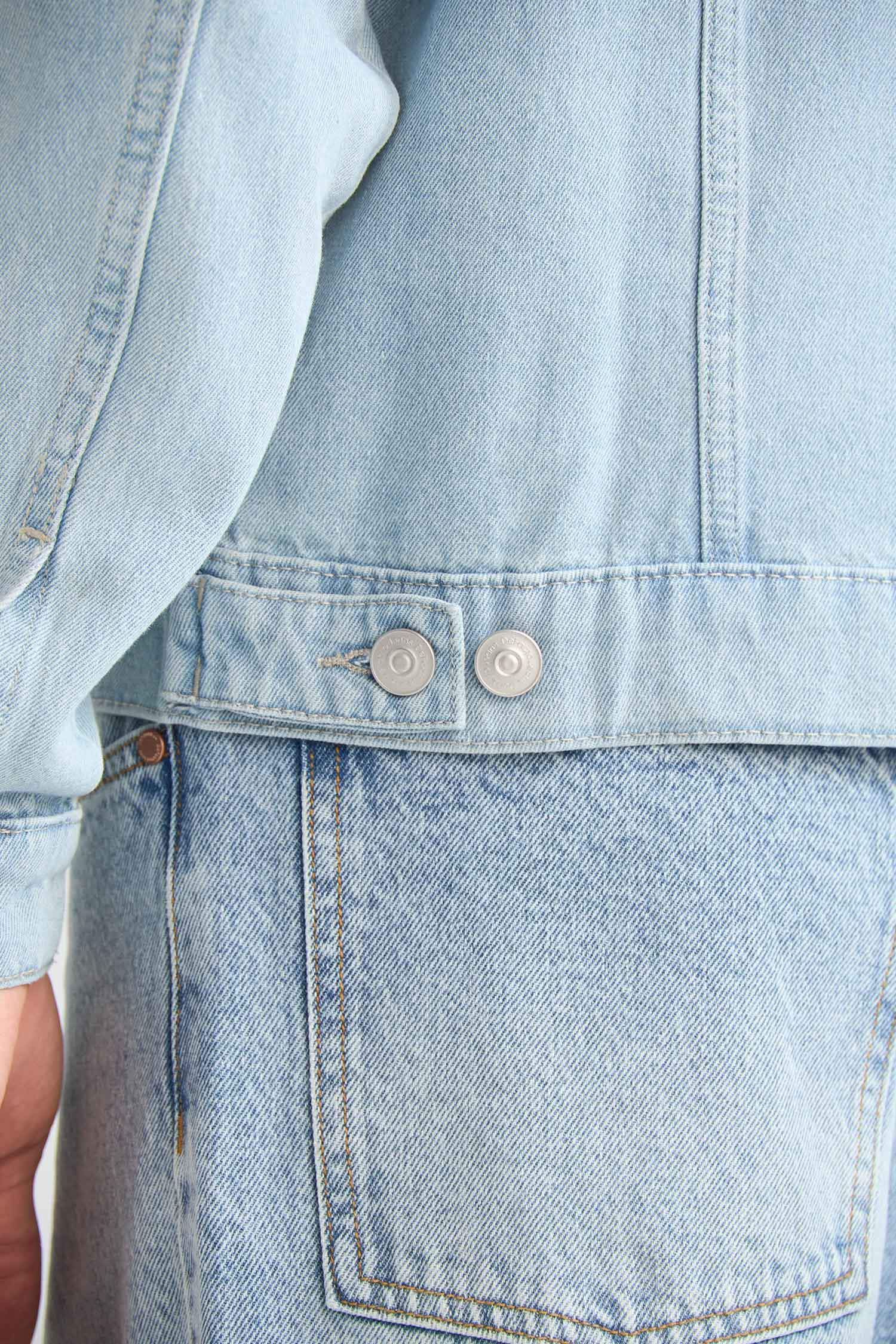 Regular Fit Düğmeli Denim Ceket