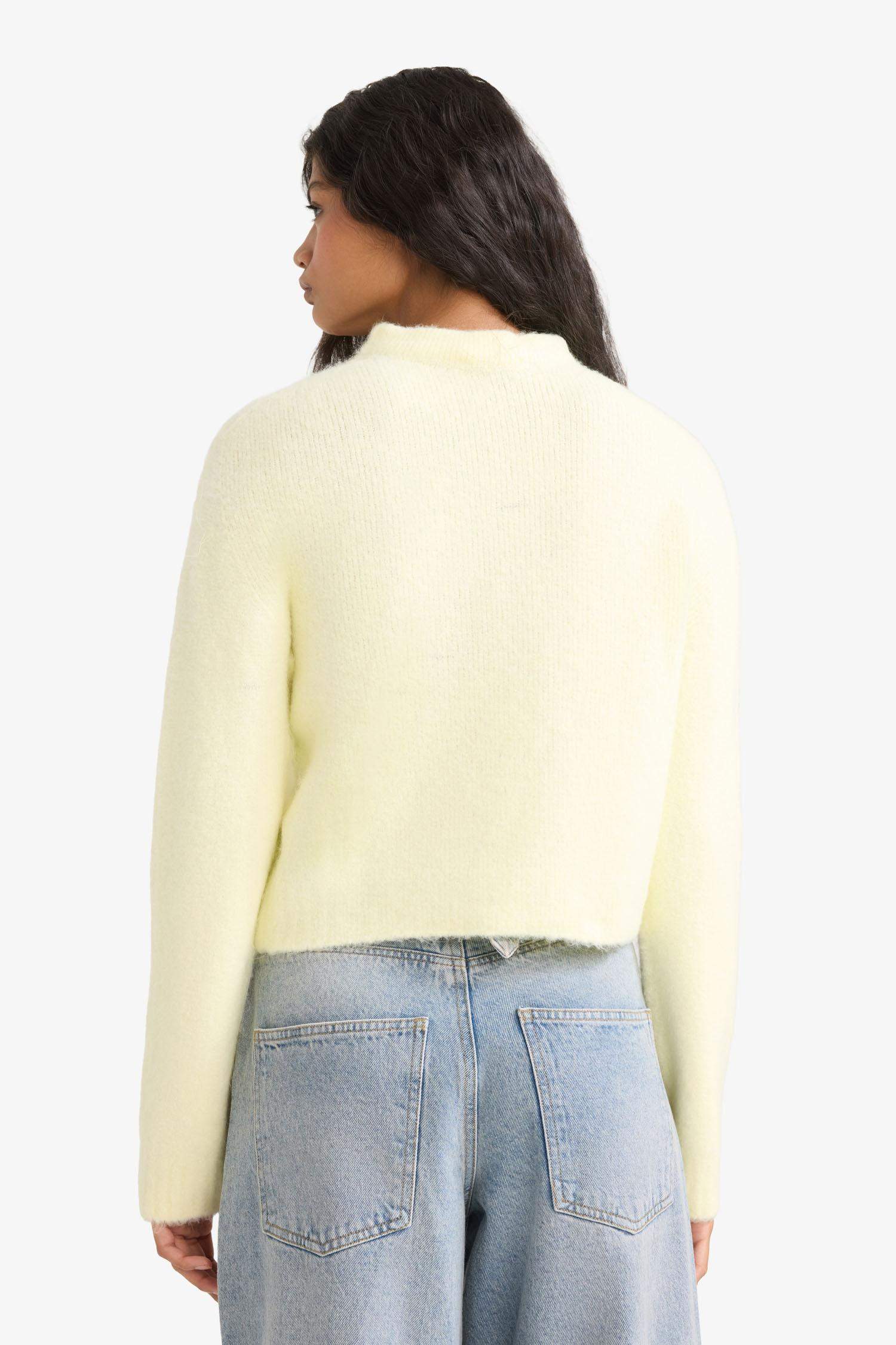 Regular Fit Yarım Balıkçı Yaka Triko Kazak