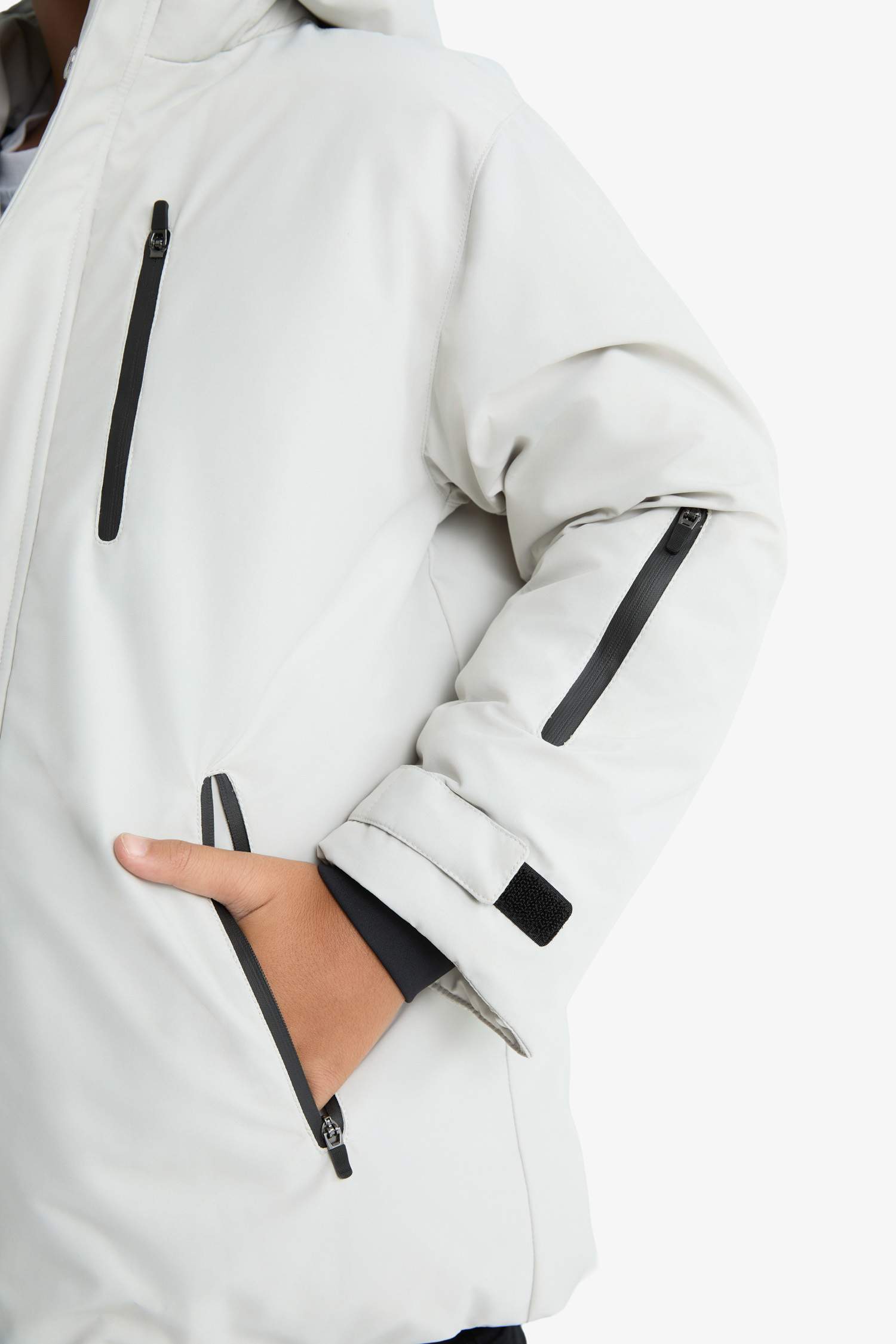 Erkek Çocuk Su İtici Kapüşonlu Polar Astarlı Mont