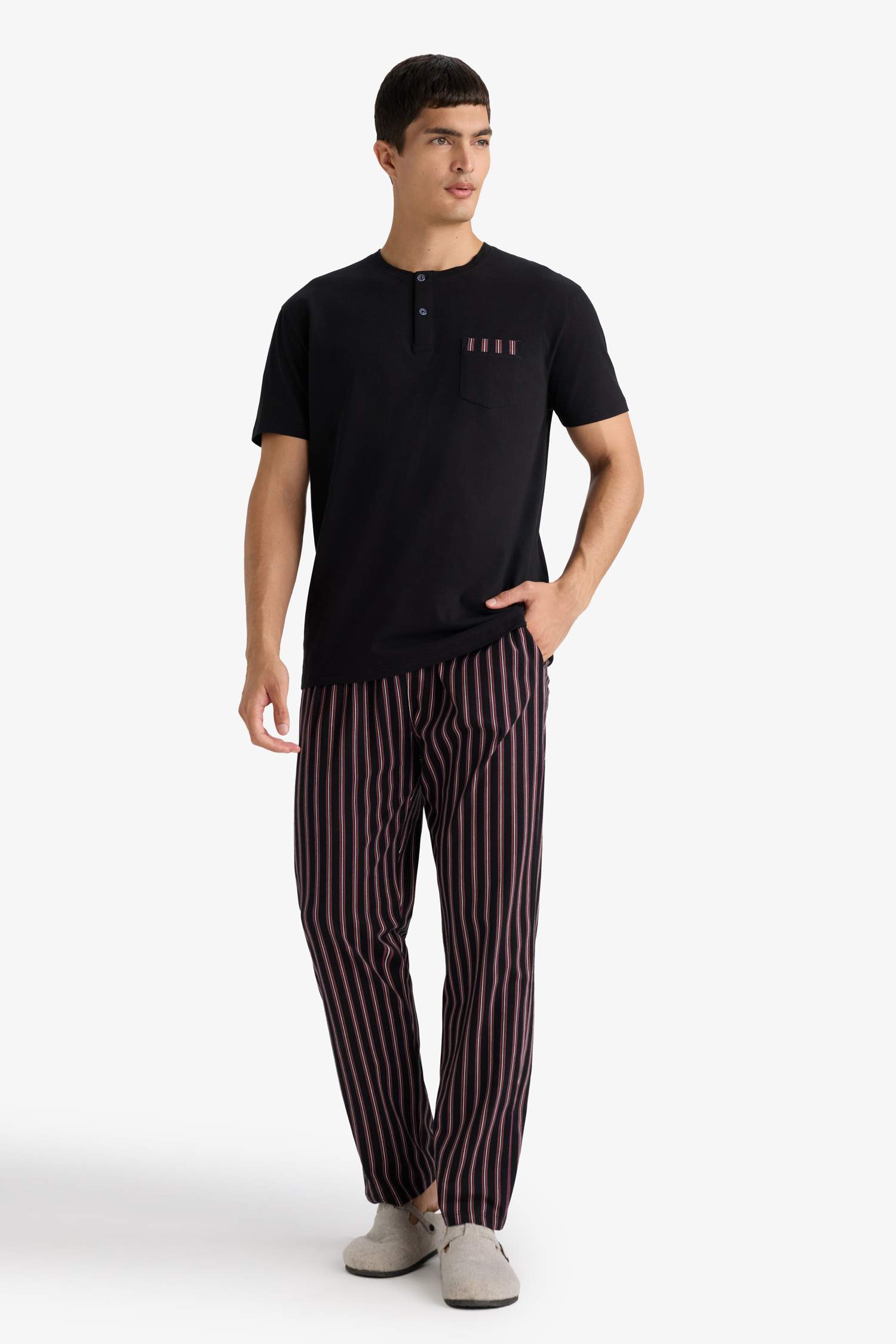 Pijama Takımı Regular Fit Kısa Kollu Üst Çizgili Uzun Alt