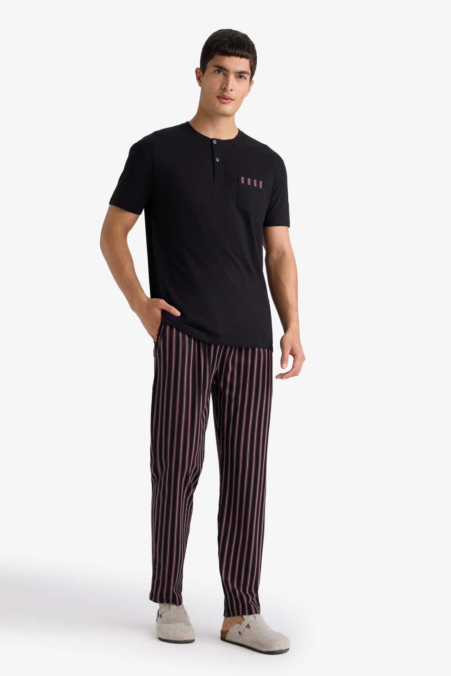 Pijama Takımı Regular Fit Kısa Kollu Üst Çizgili Uzun Alt