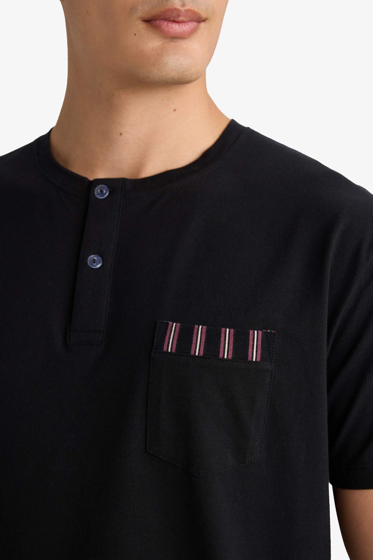 Pijama Takımı Regular Fit Kısa Kollu Üst Çizgili Uzun Alt