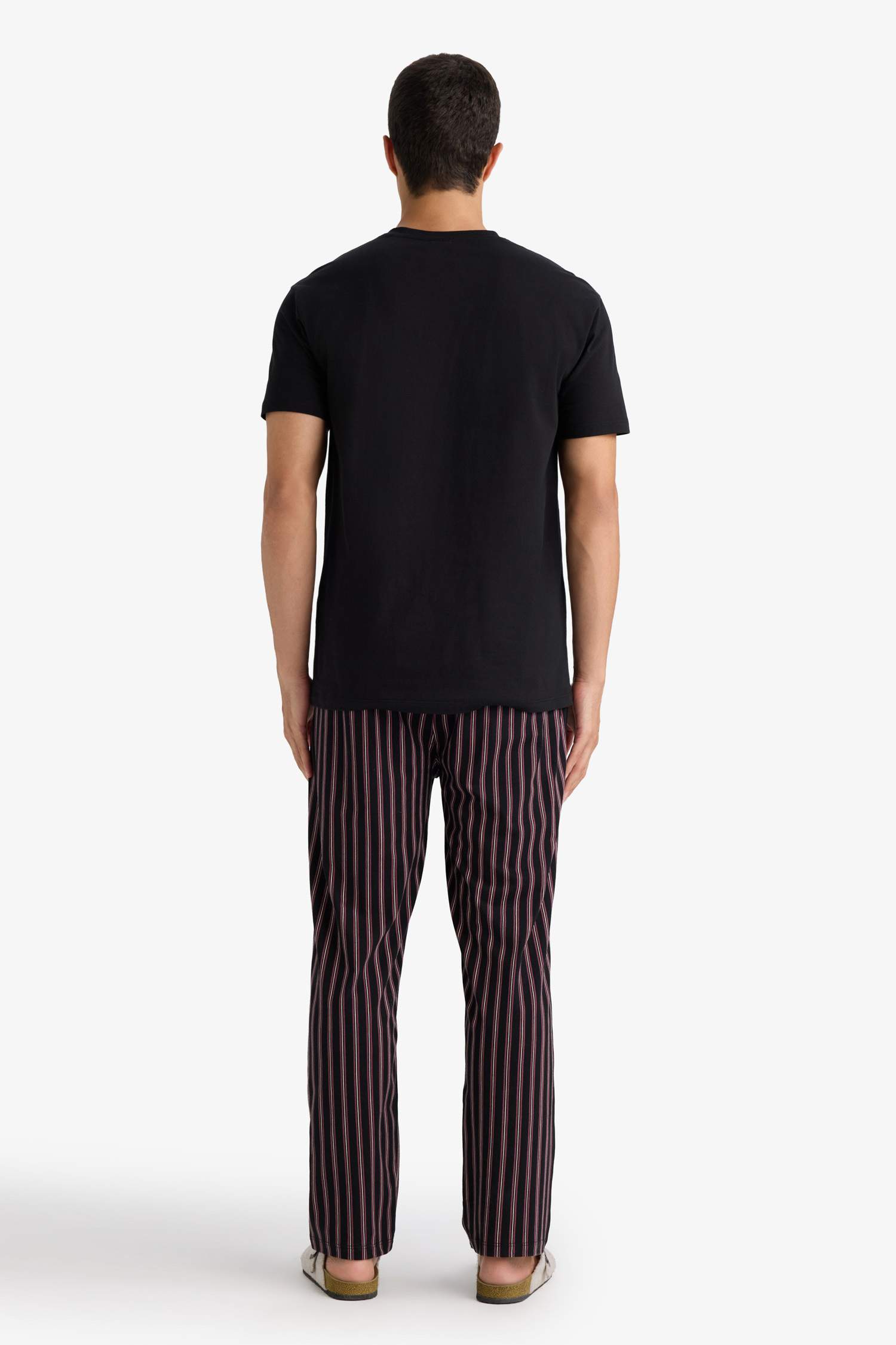 Pijama Takımı Regular Fit Kısa Kollu Üst Çizgili Uzun Alt