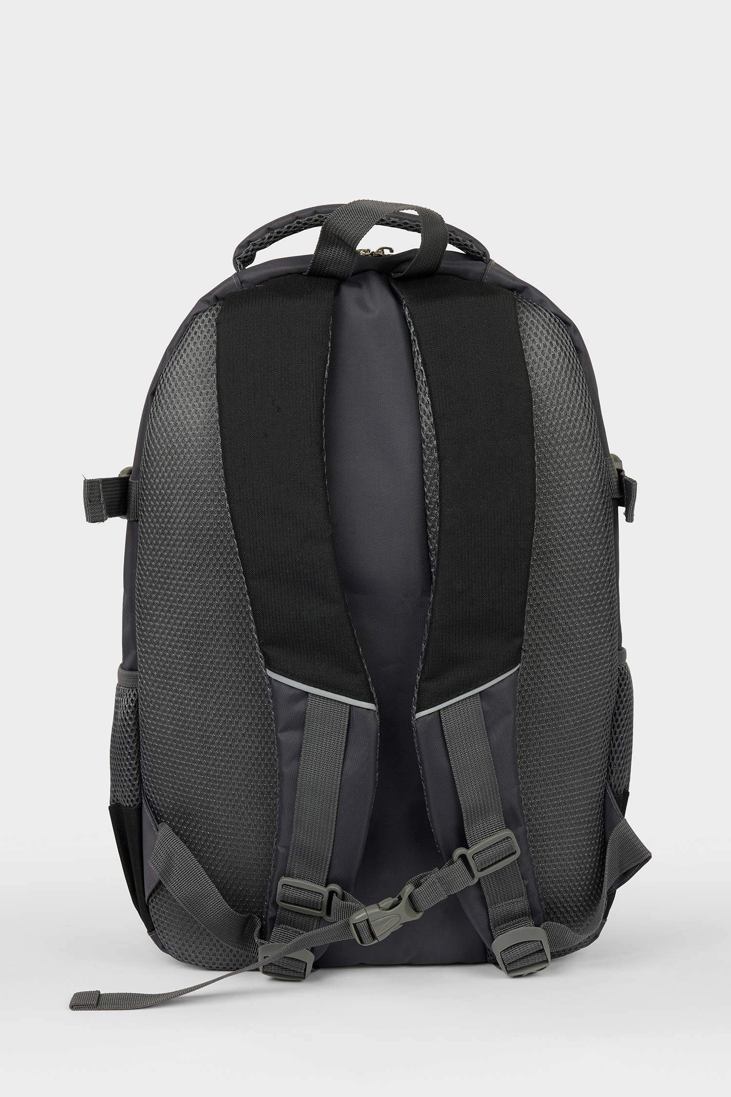 حقيبة ظهر للرجال