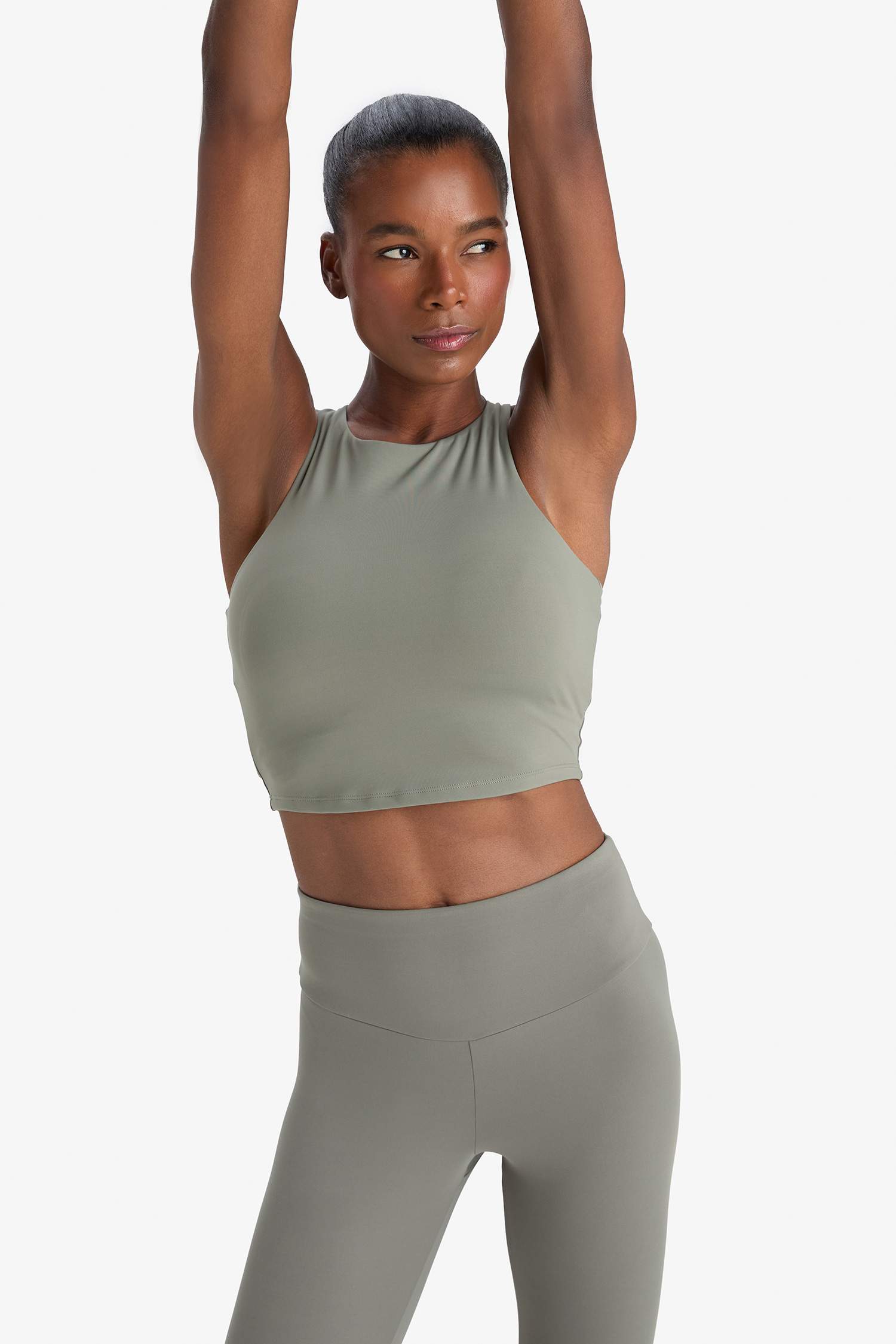 DeFactoFit Bisiklet Yaka Pedli İç Göstermez Esnek Kumaş Uzun Sporcu Sütyeni