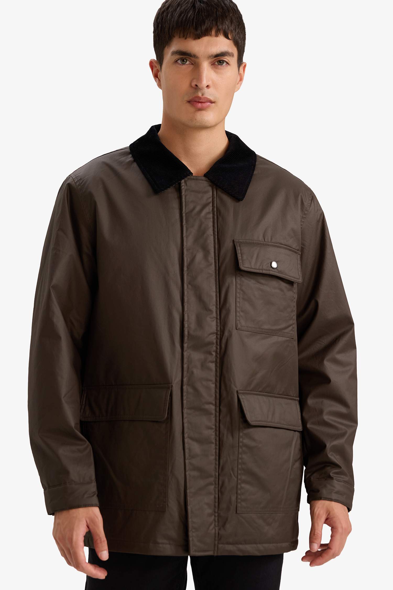 جاكيت دودون قصة مريحة بياقة قميص