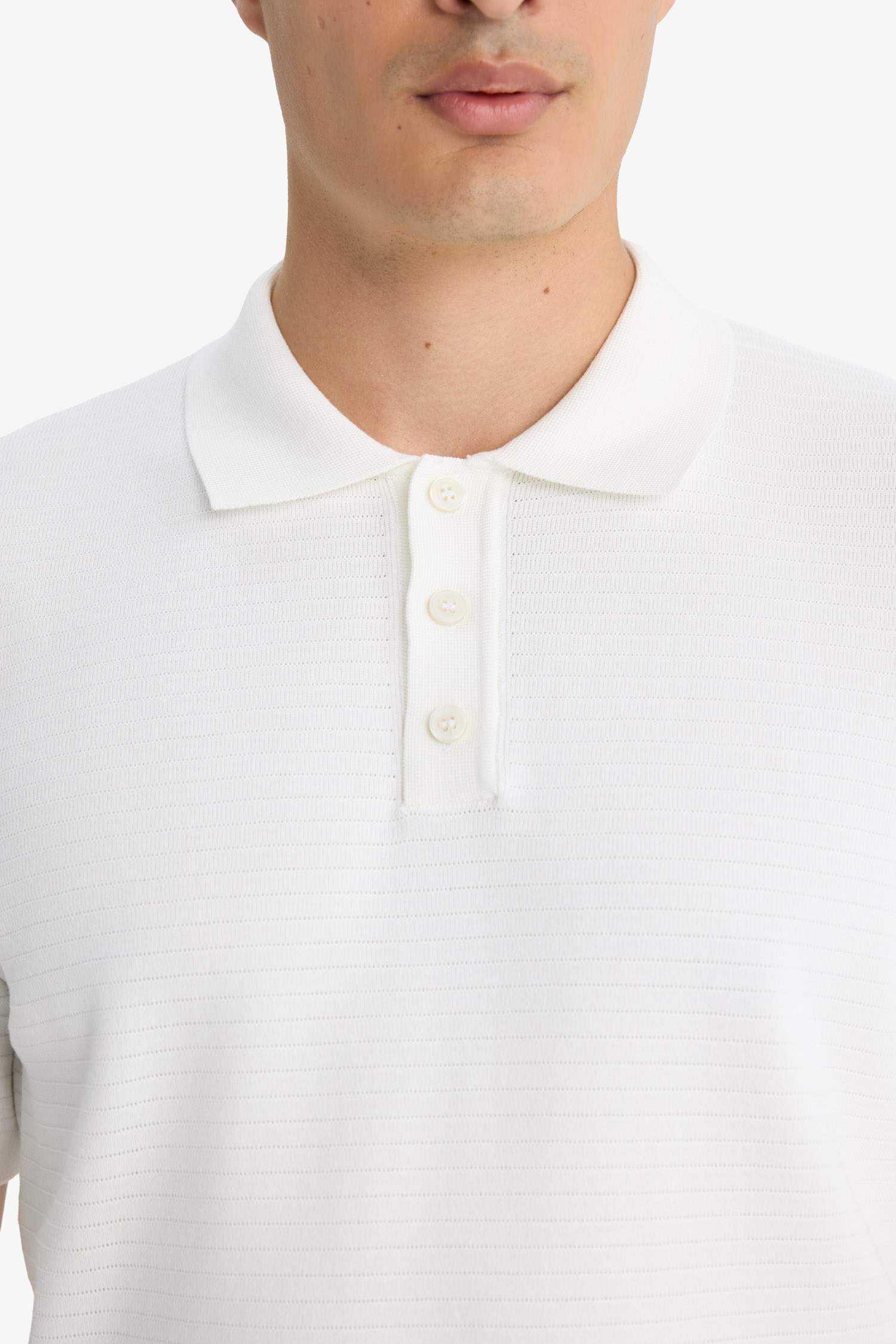 T-shirt en maille à col polo manches courtes Coupe standard