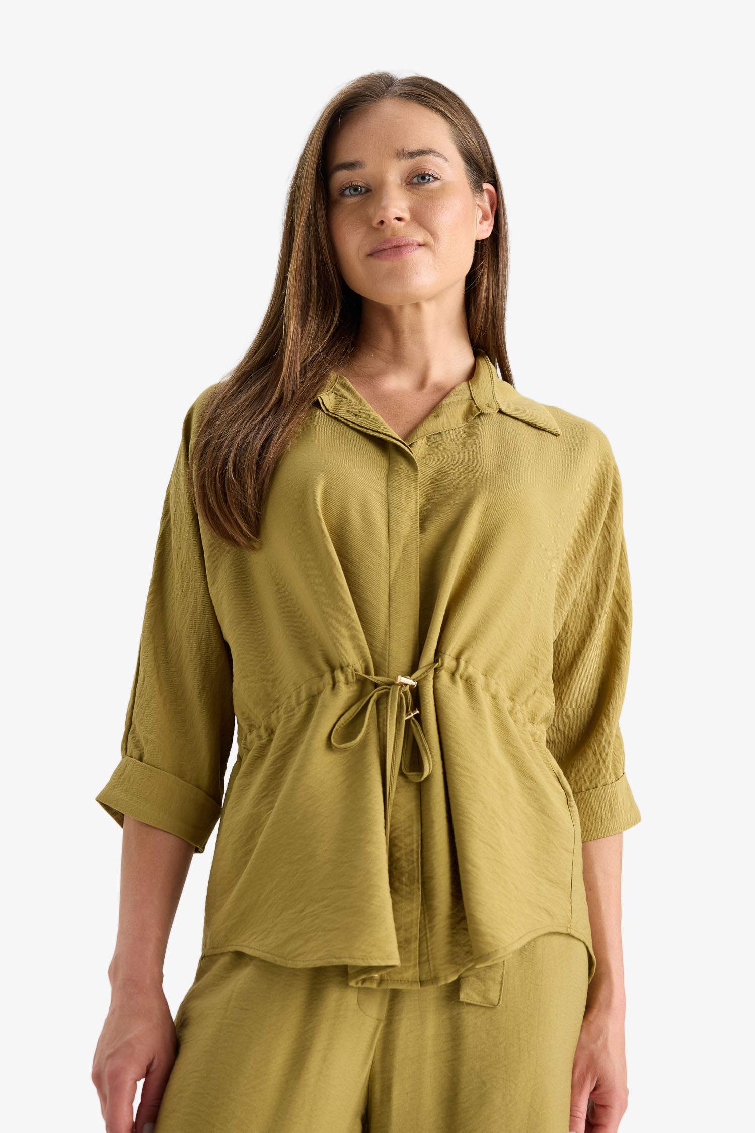 قميص كم طويل بخصر مطاطي برباط