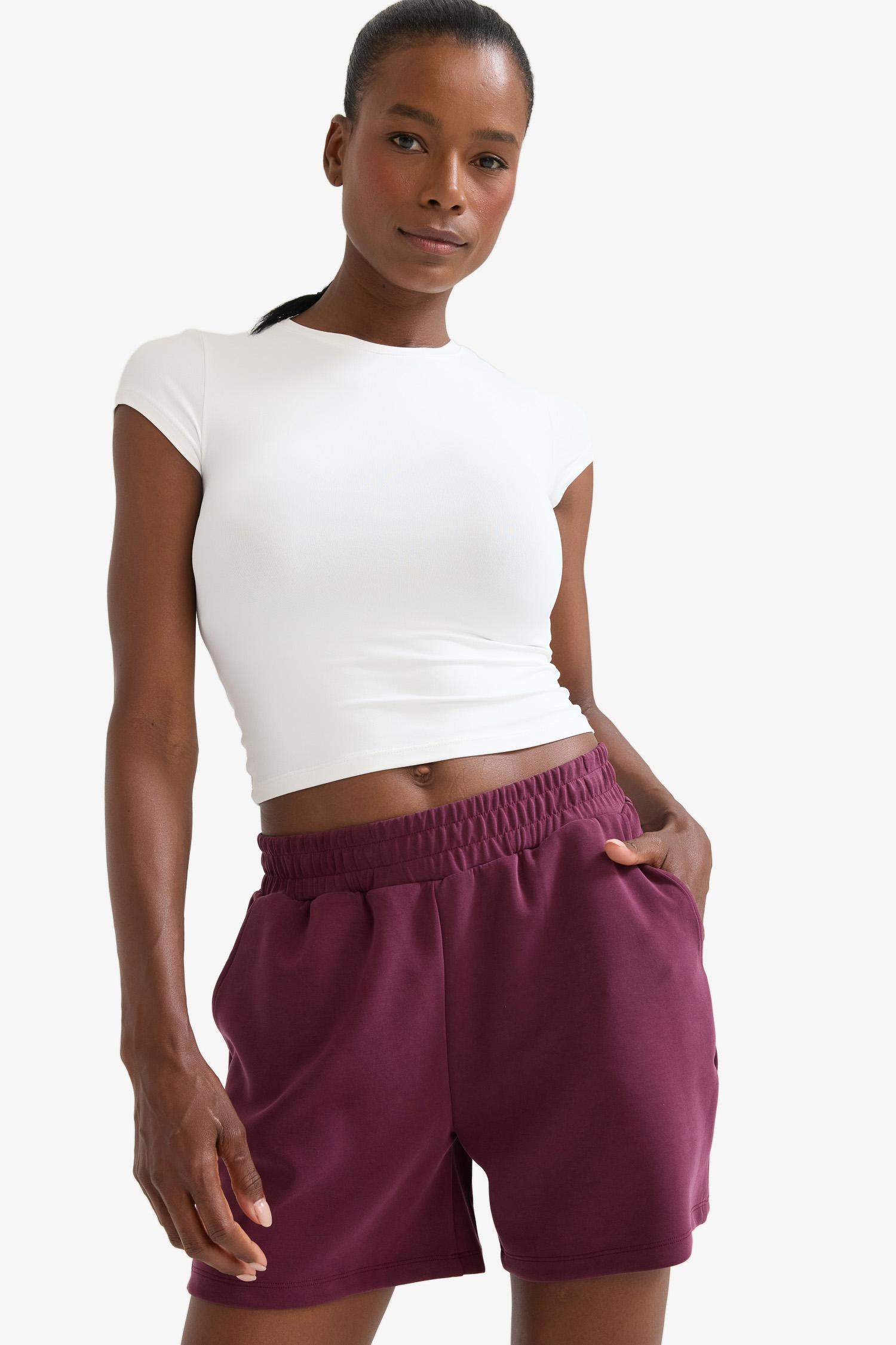 Standart Fit Kısa Paça Modal Şort