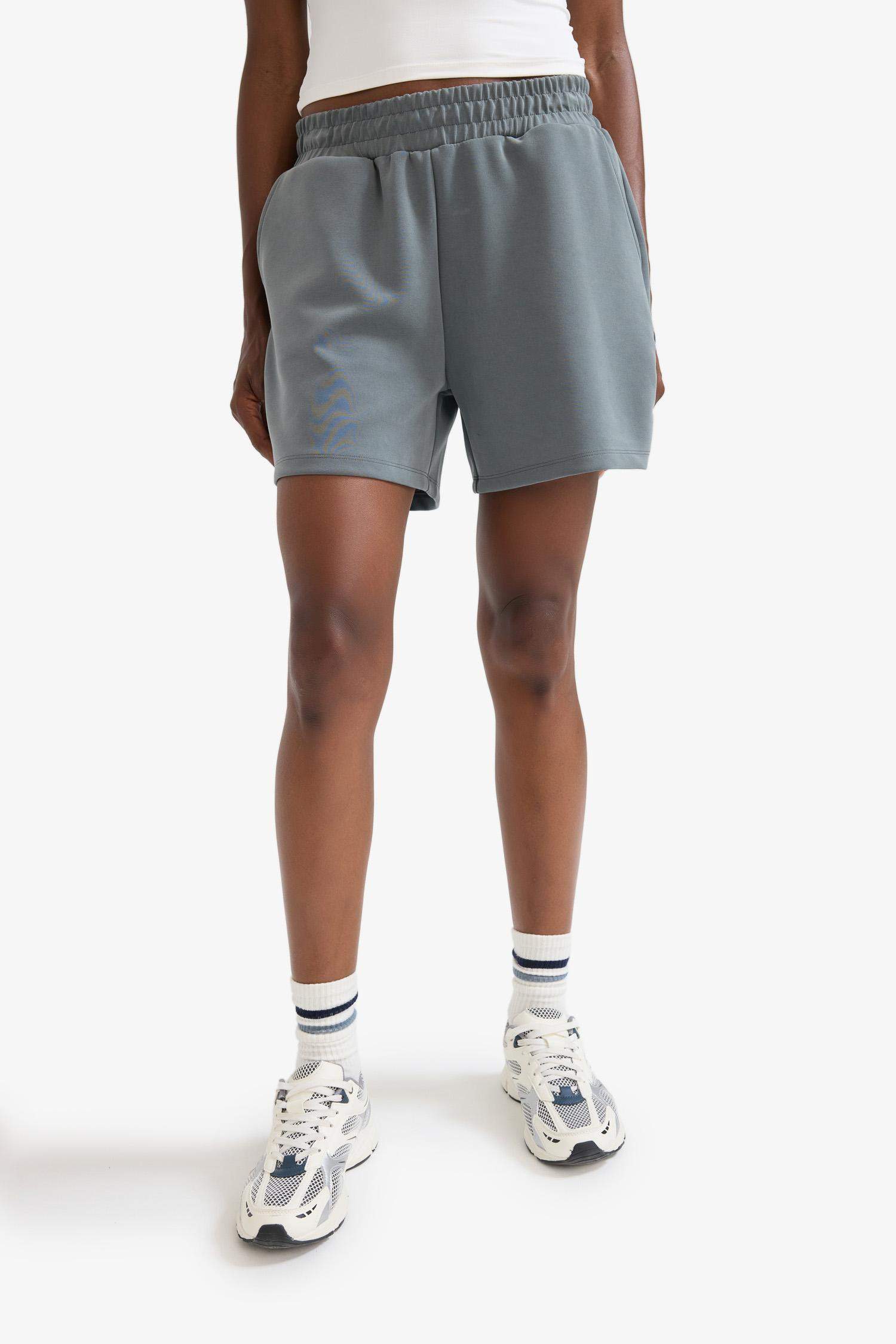 DeFactoFit Standart Fit Kısa Paça Modal Şort