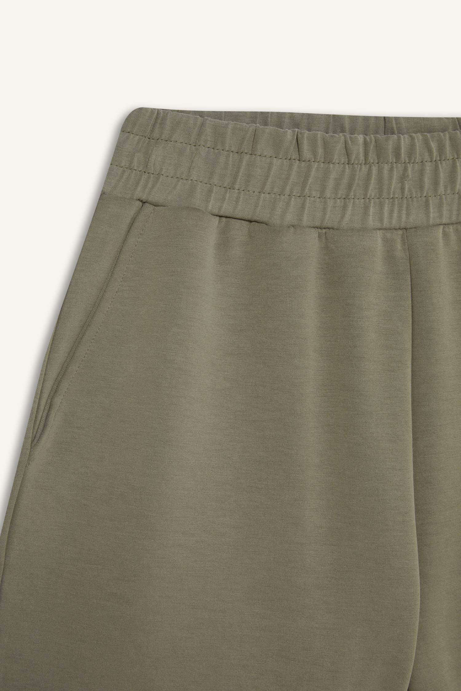 DeFactoFit Standart Fit Kısa Paça Modal Şort