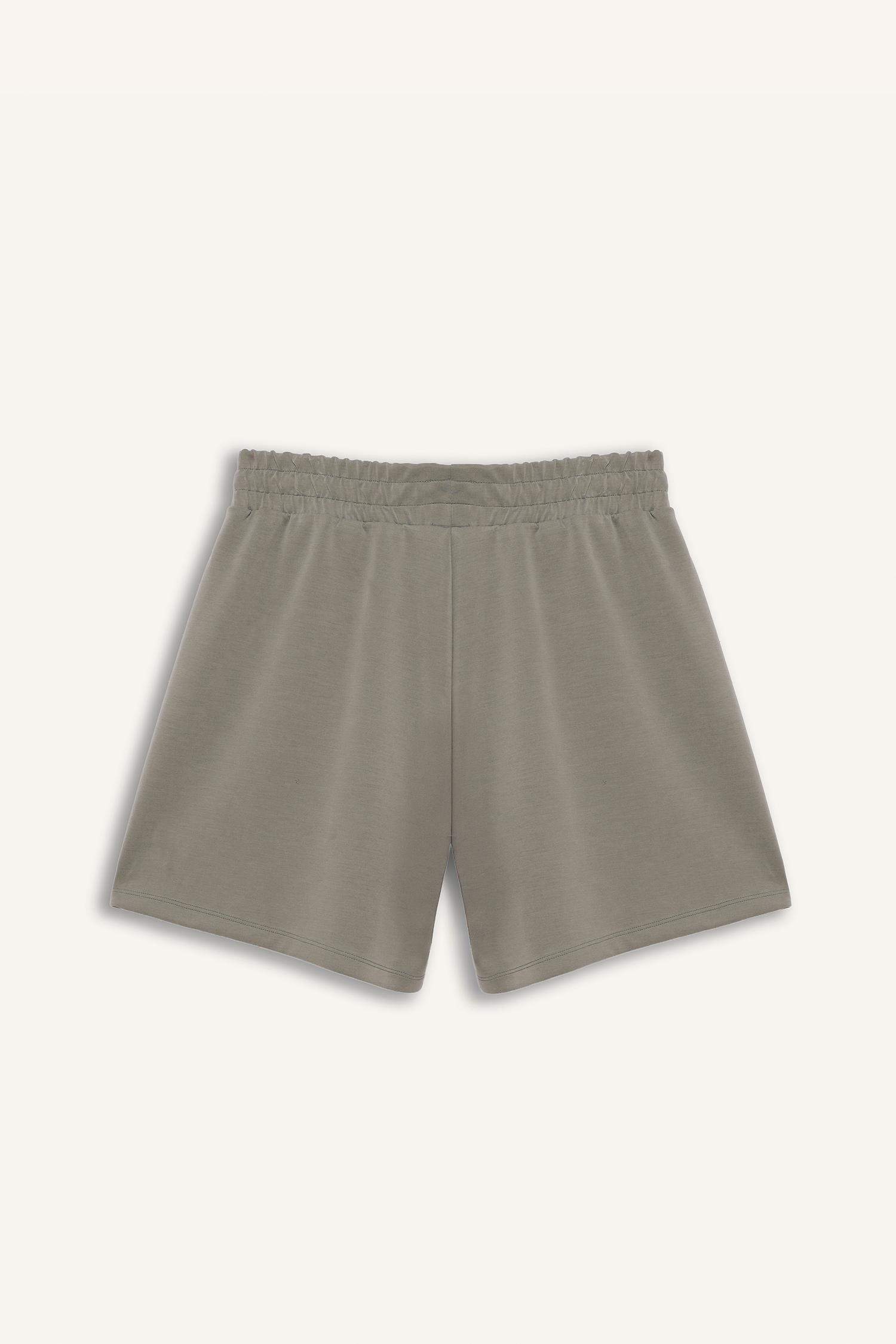 DeFactoFit Standart Fit Kısa Paça Modal Şort